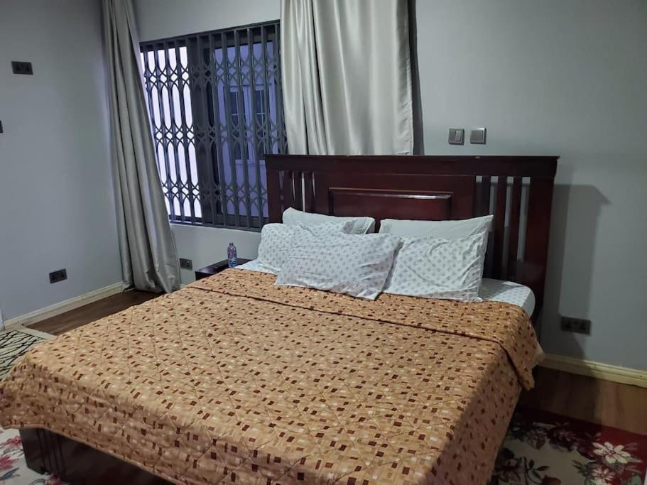 Charming 3-Bedroom Family Home view 4