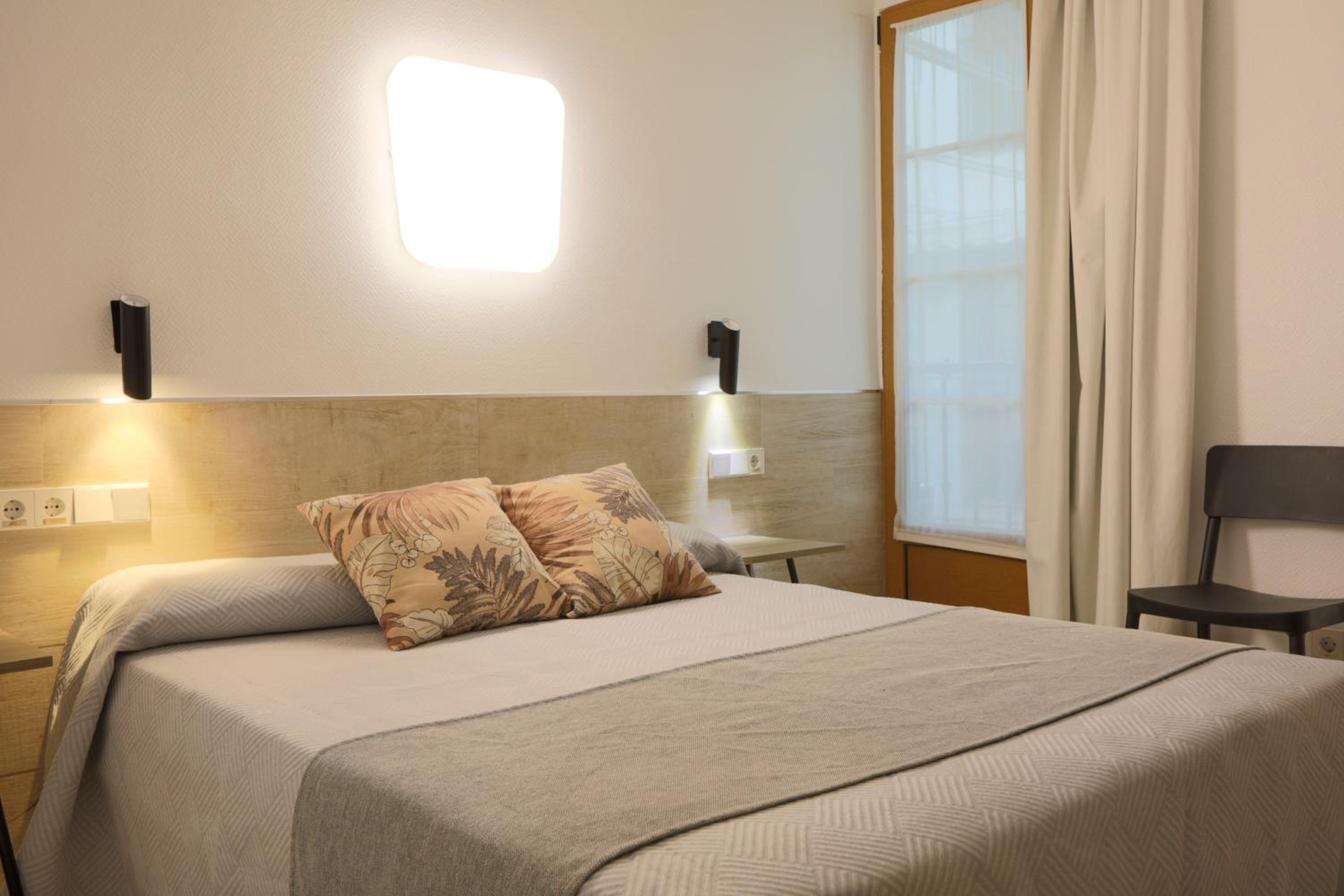 Hostal Castilla II Puerta del Sol