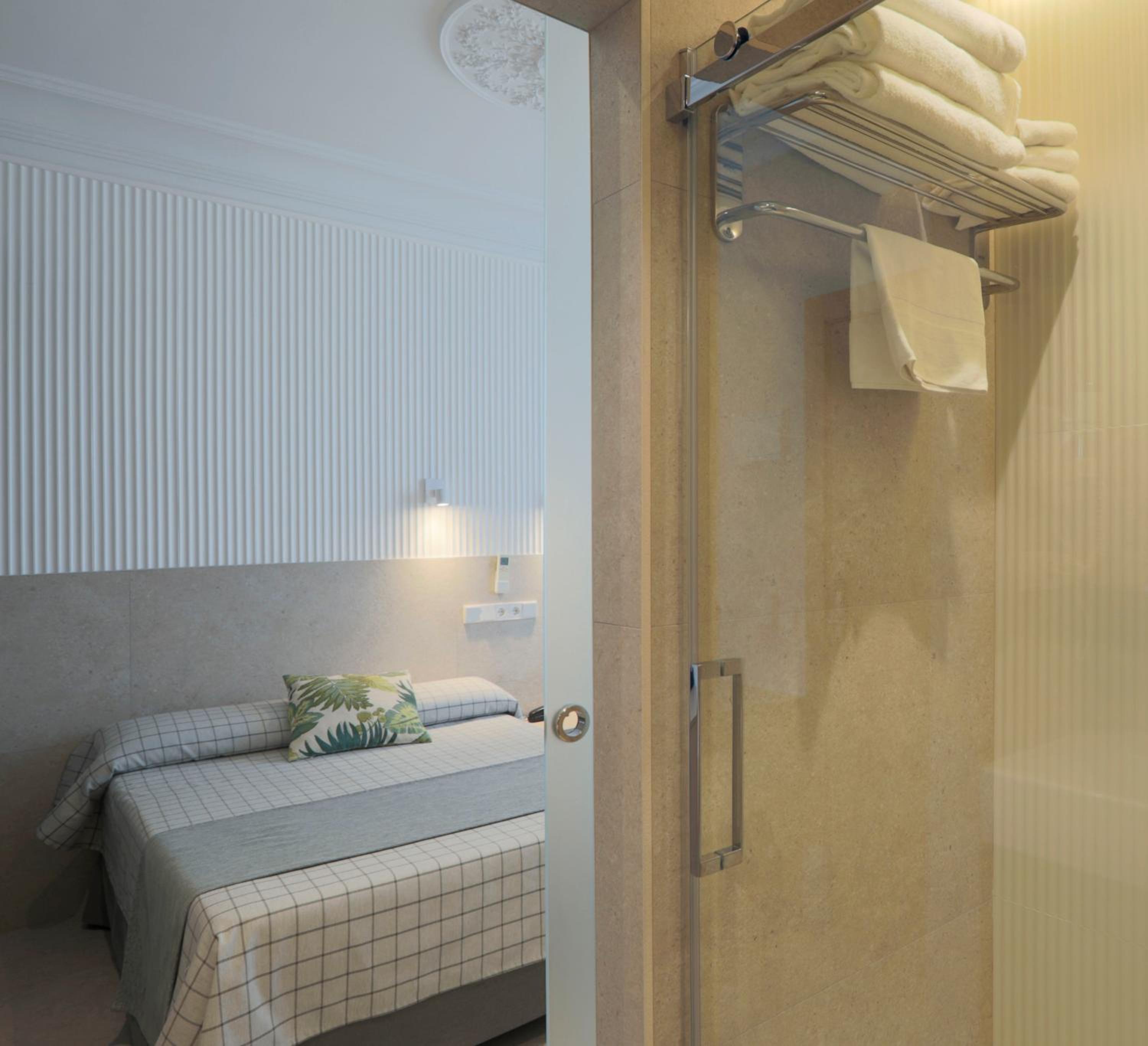 Hostal Castilla II Puerta del Sol
