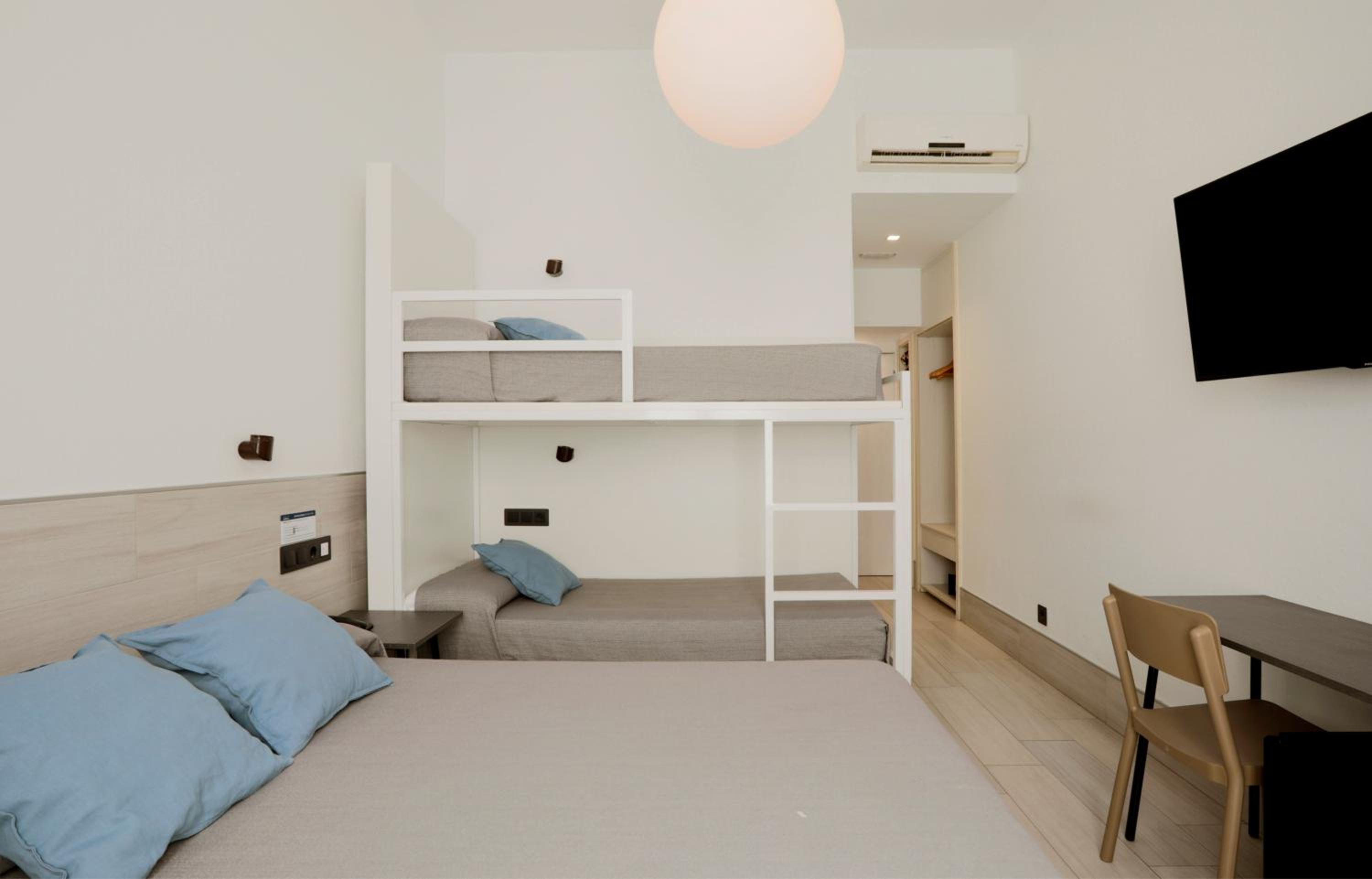 Hostal Castilla II Puerta del Sol