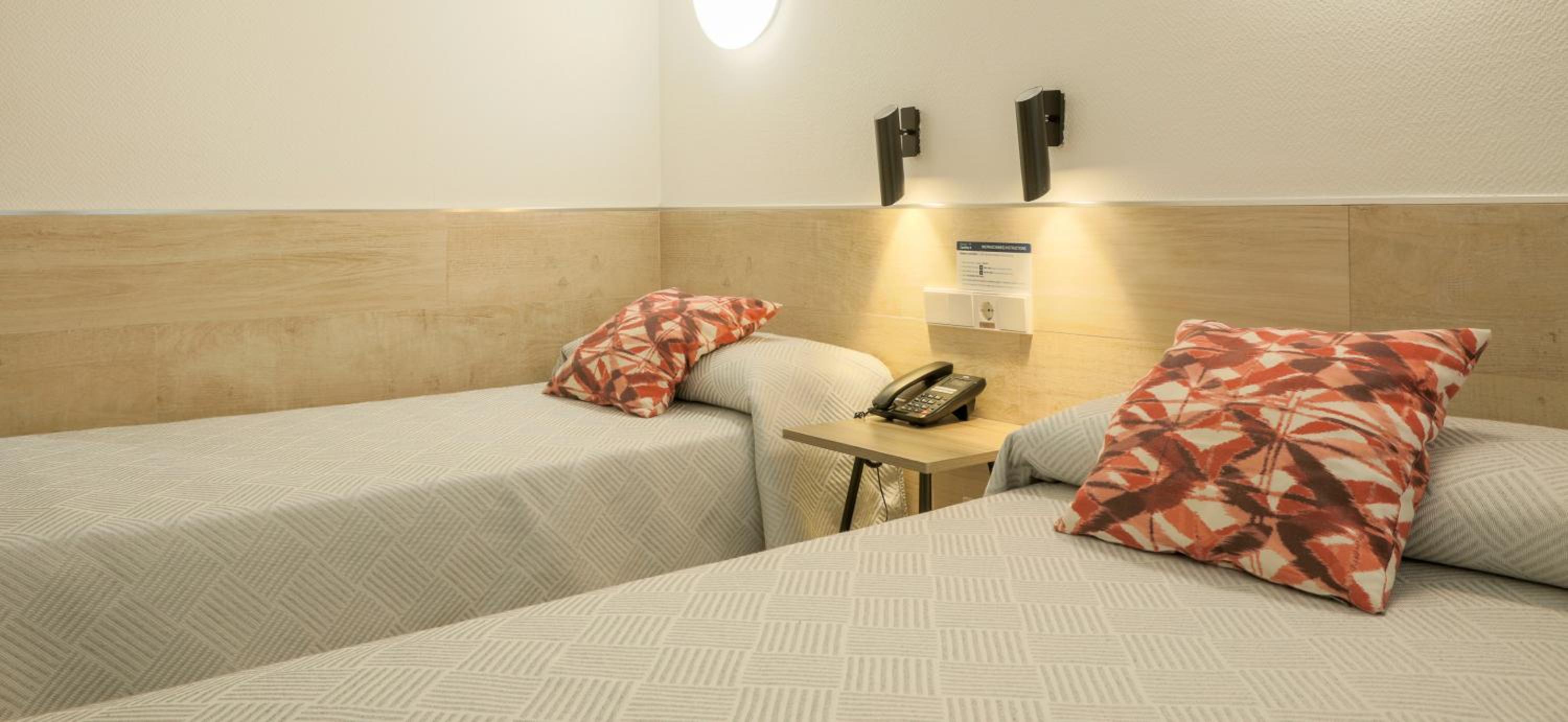 Hostal Castilla II Puerta del Sol