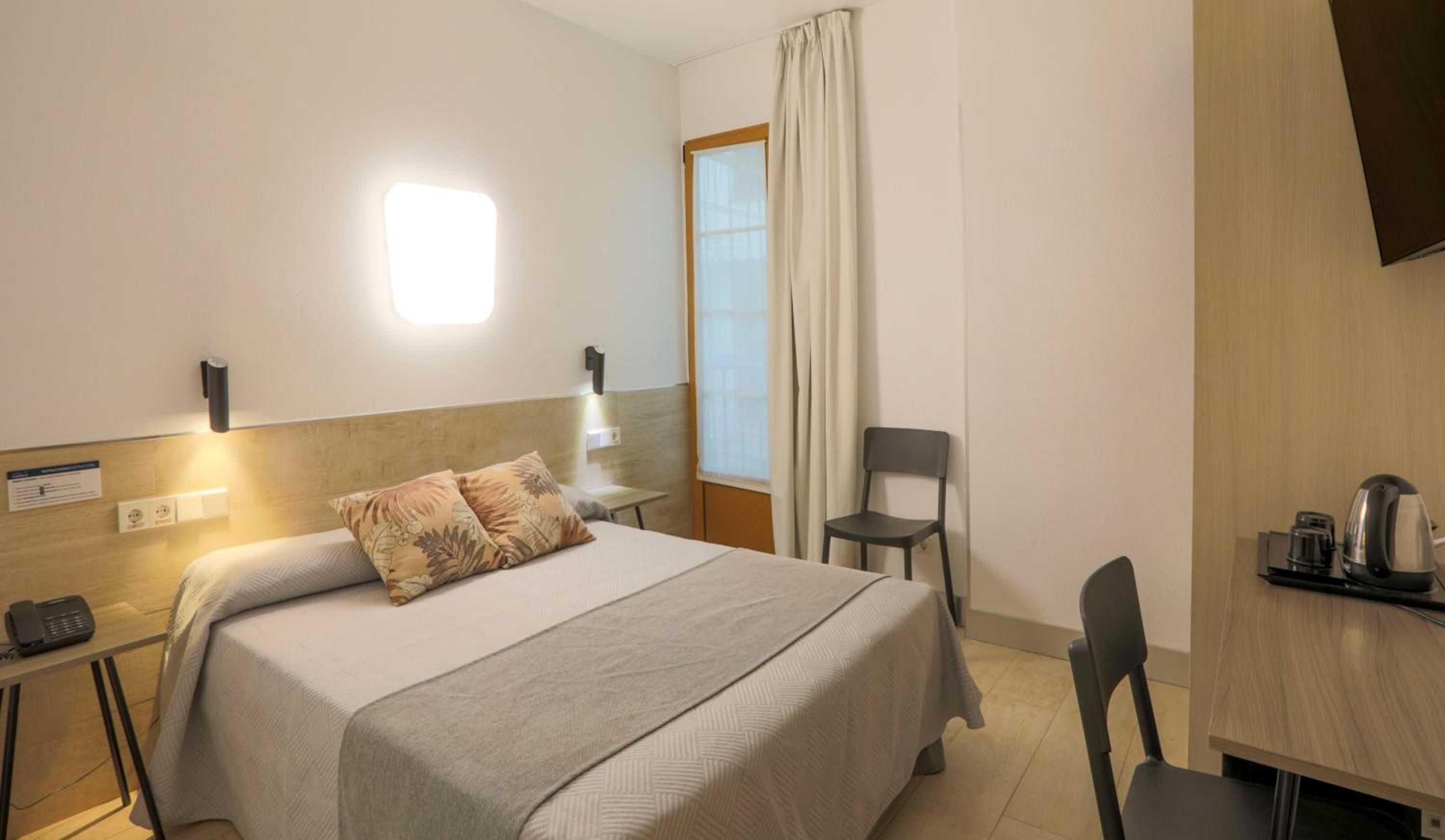 Hostal Castilla II Puerta del Sol