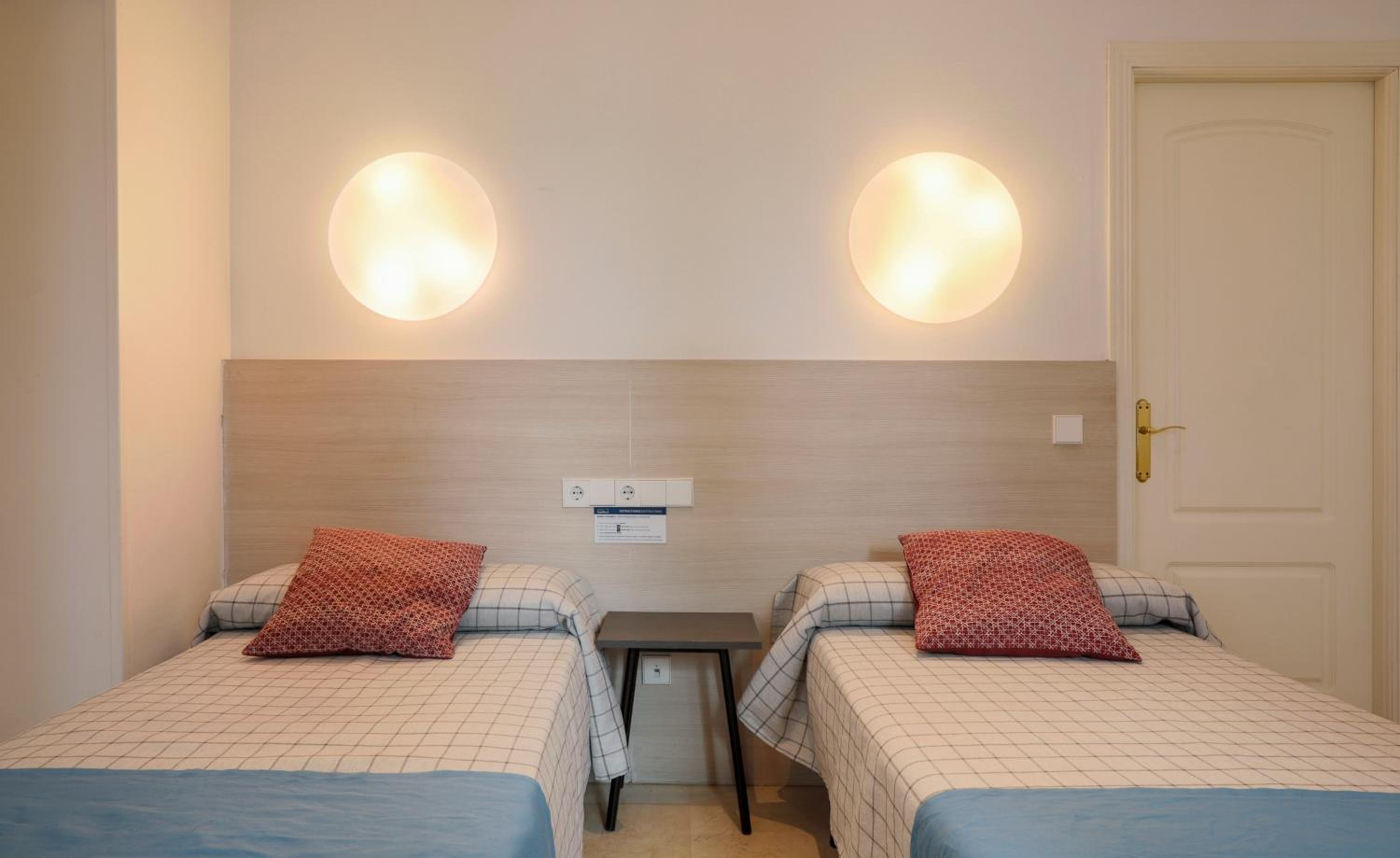 Hostal Castilla II Puerta del Sol