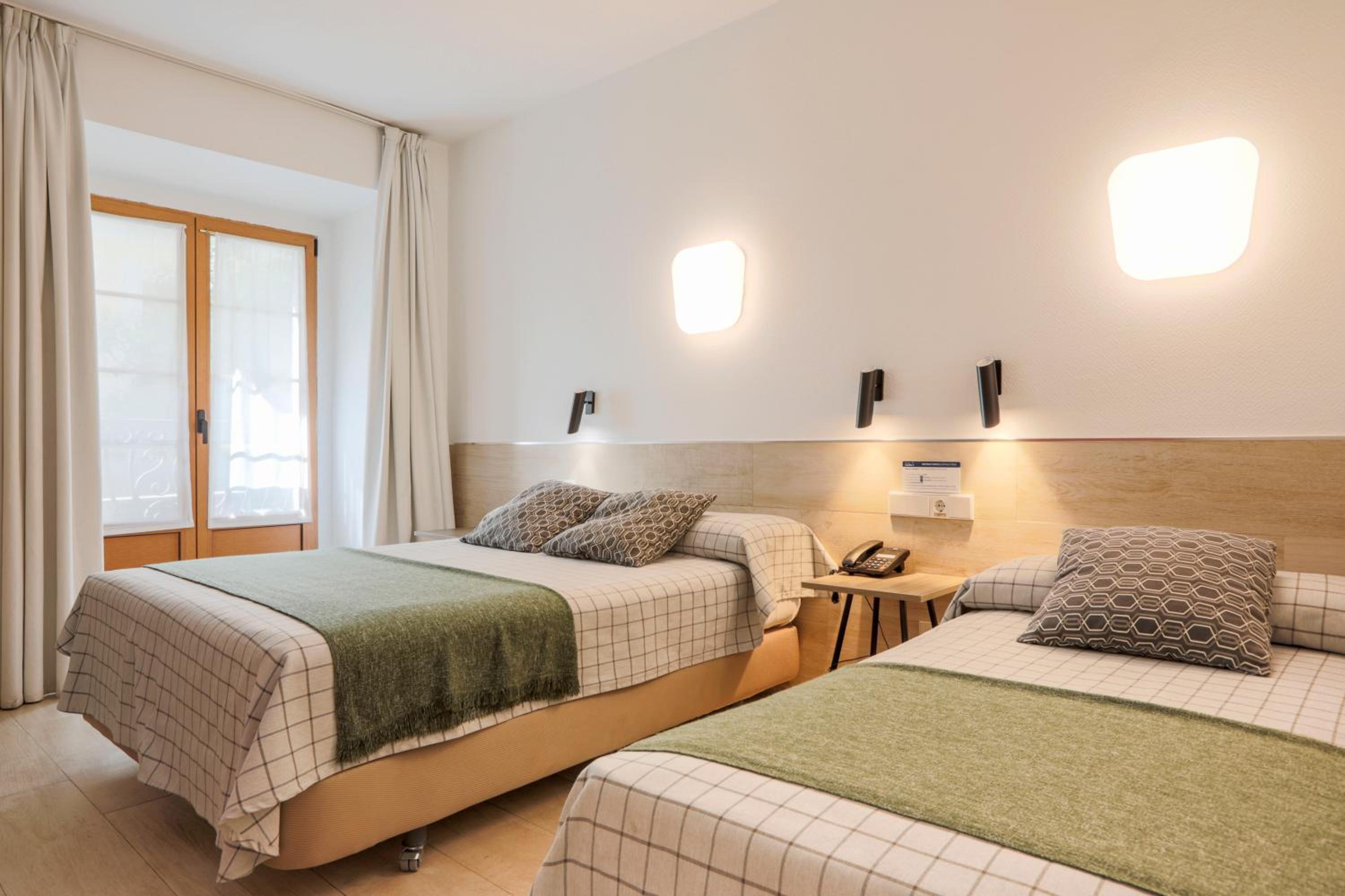 Hostal Castilla II Puerta del Sol