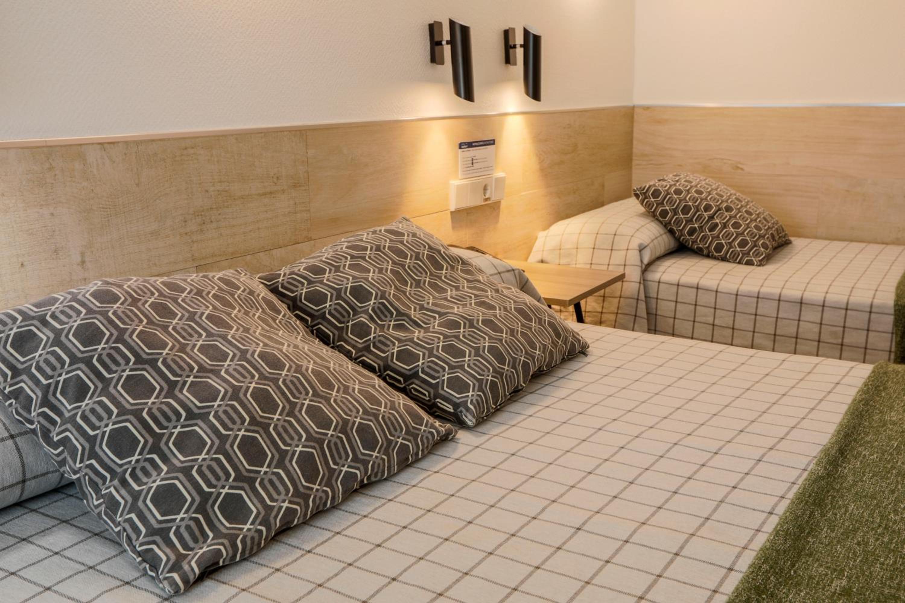 Hostal Castilla II Puerta del Sol