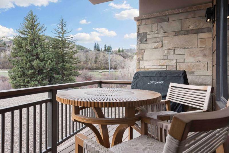 Riverfront Lodge 106 by East West Hospitality - Property Image 10