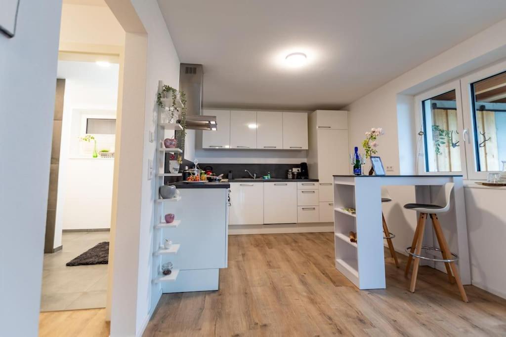FeWo mit Whirlpool, Infrarot-Sauna & Schwarzwaldblick