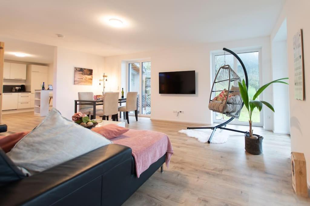 FeWo mit Whirlpool, Infrarot-Sauna & Schwarzwaldblick