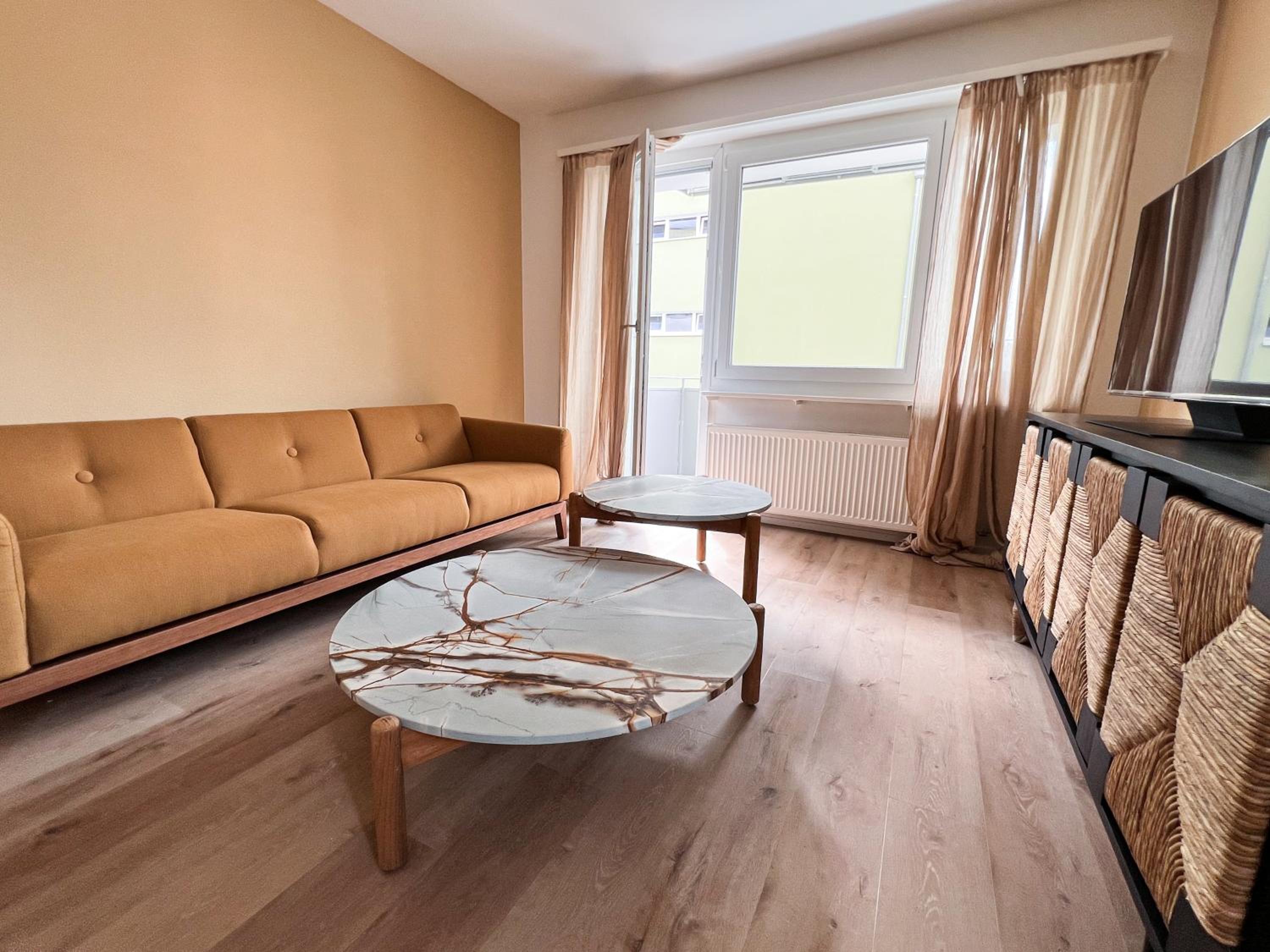 UP&GREAT Apartments - Stylish City Living