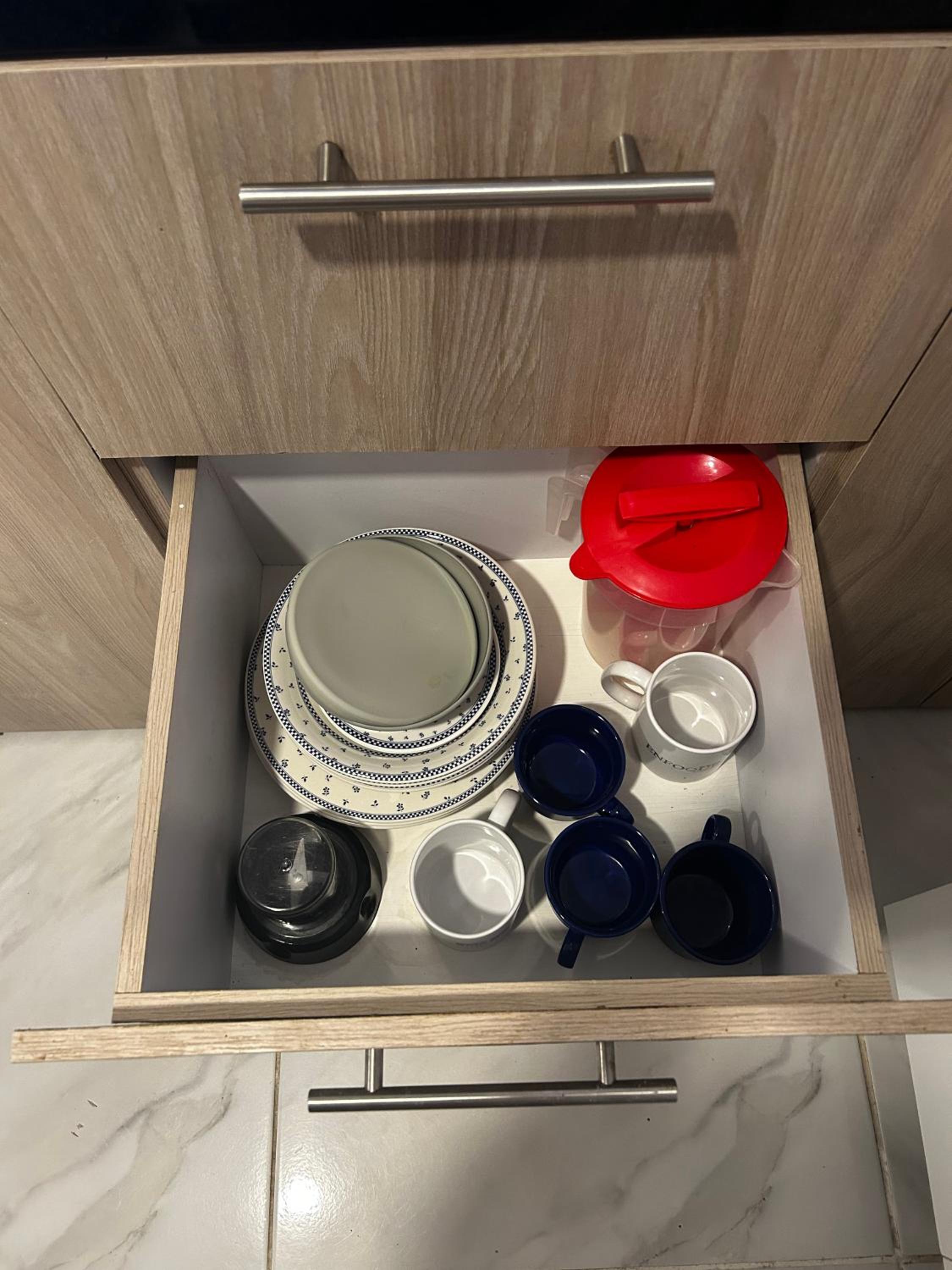 Disfruta cerca al mar: Piso 8 con dos habitaciones