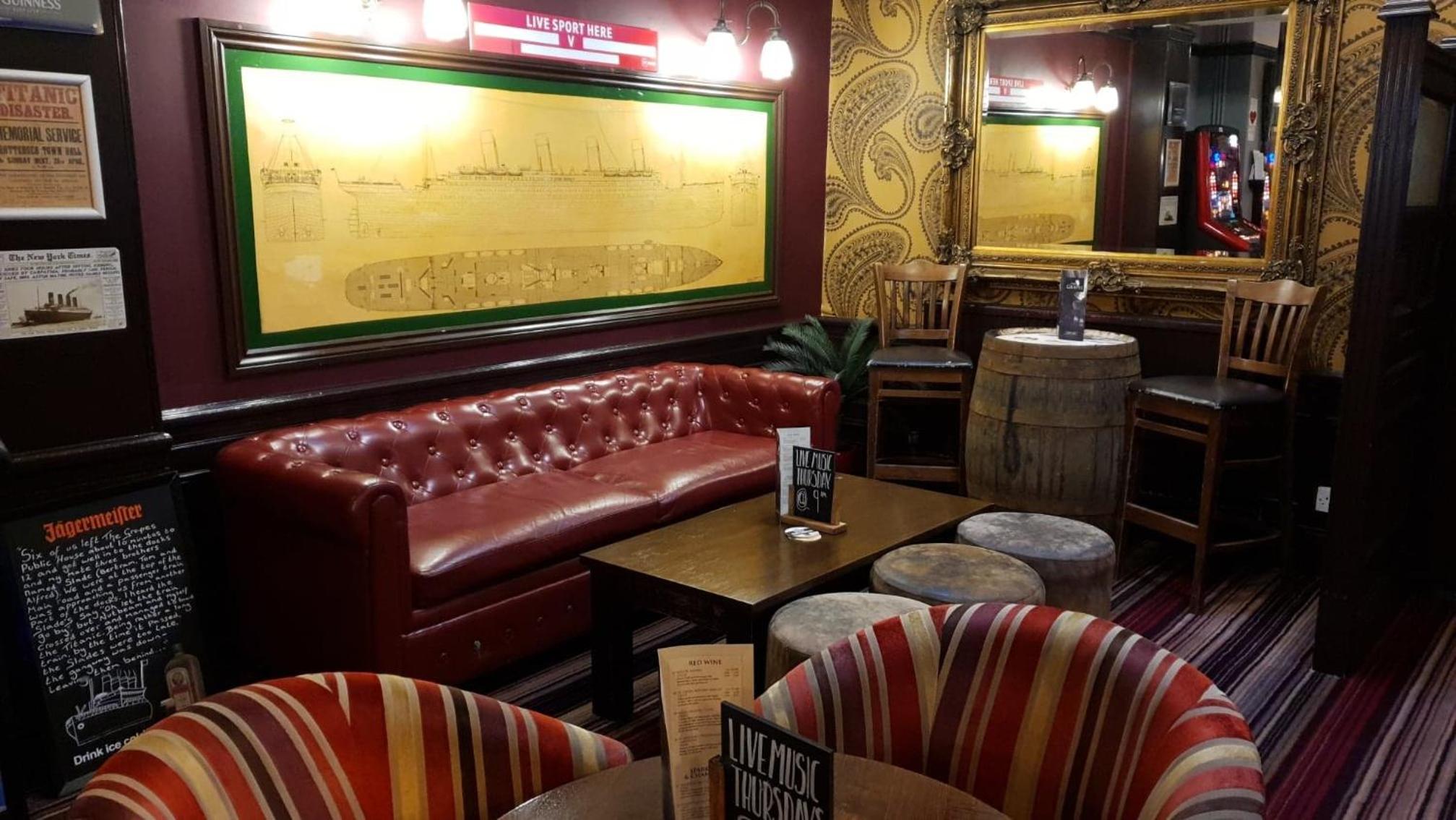 lounge