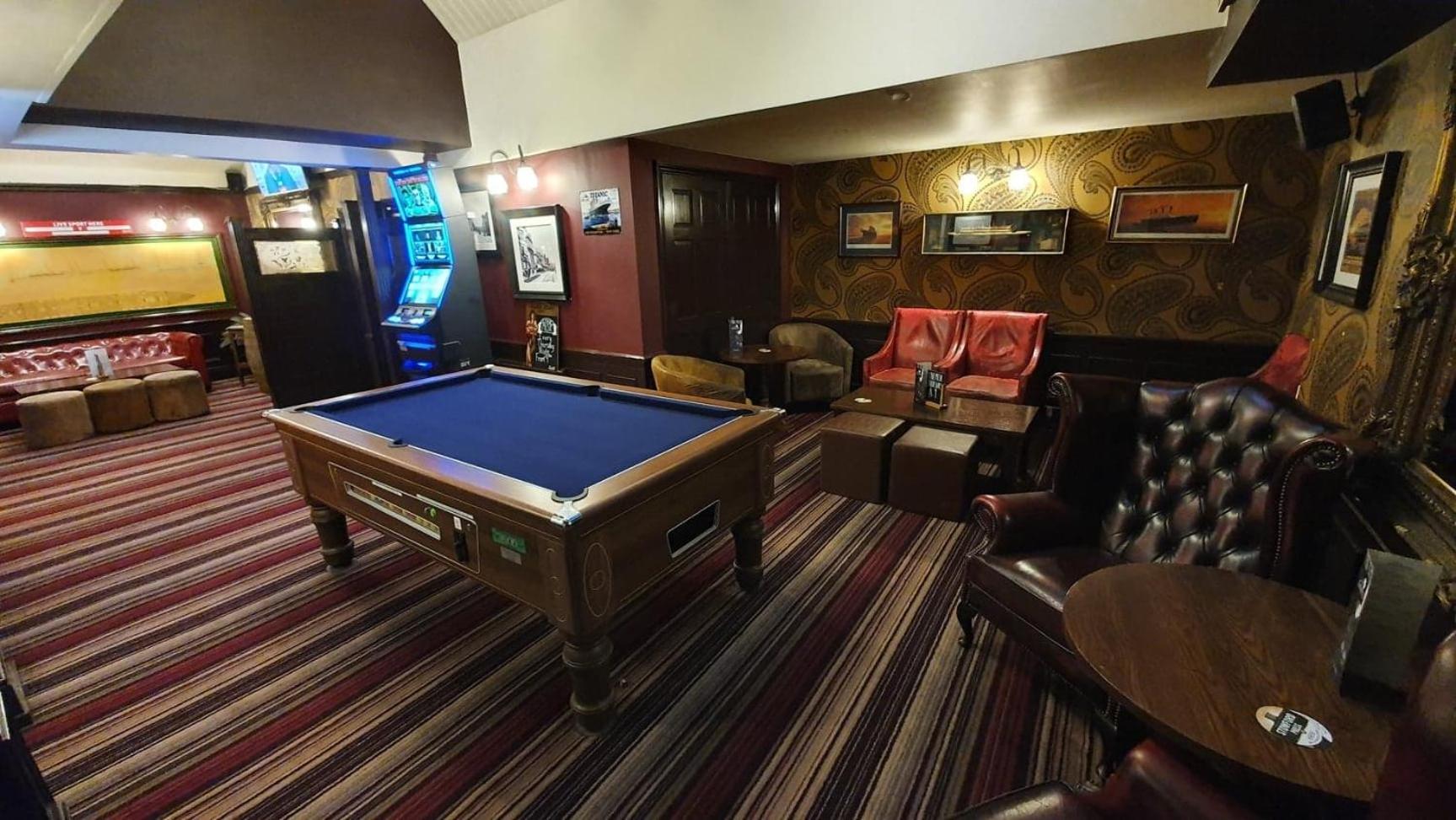 lounge