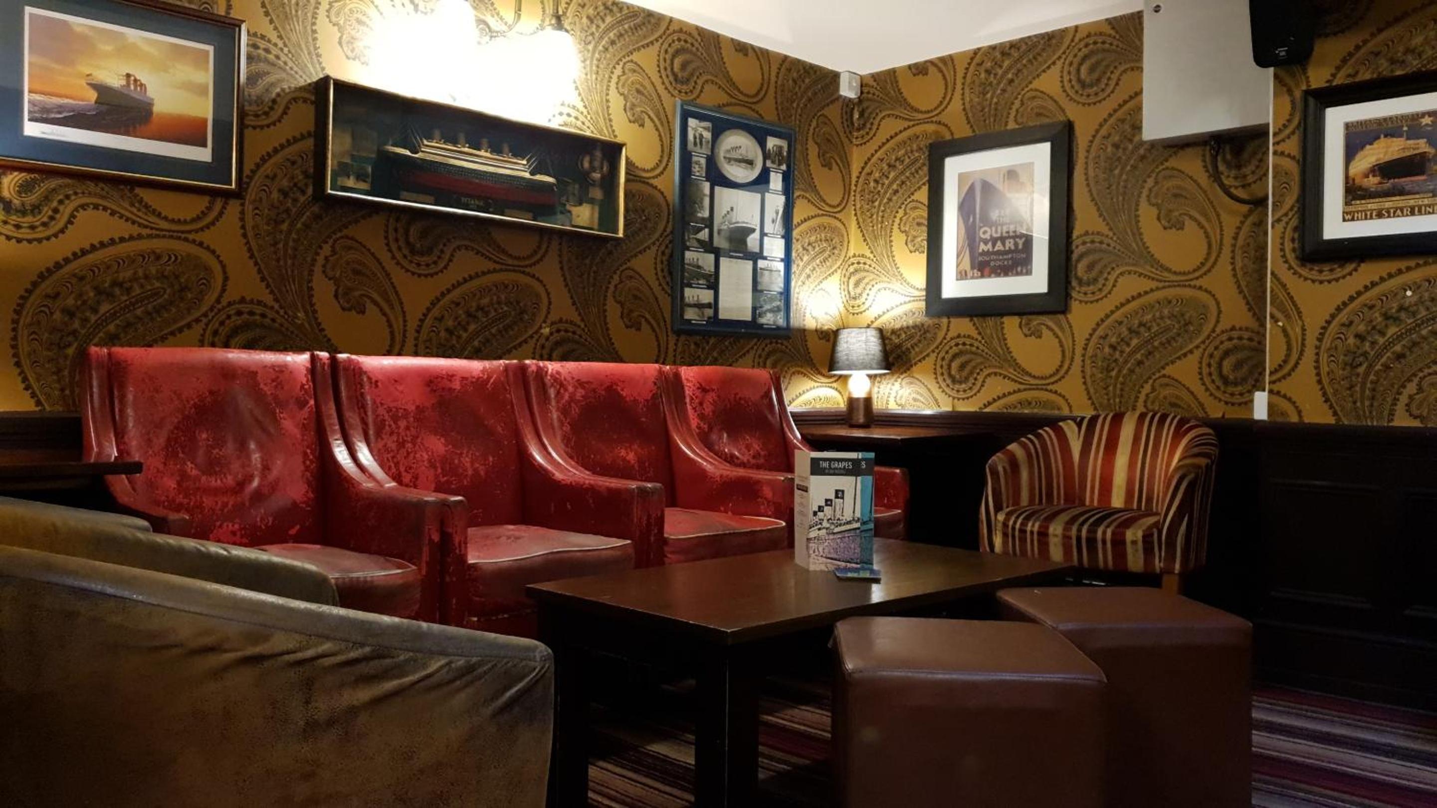 lounge
