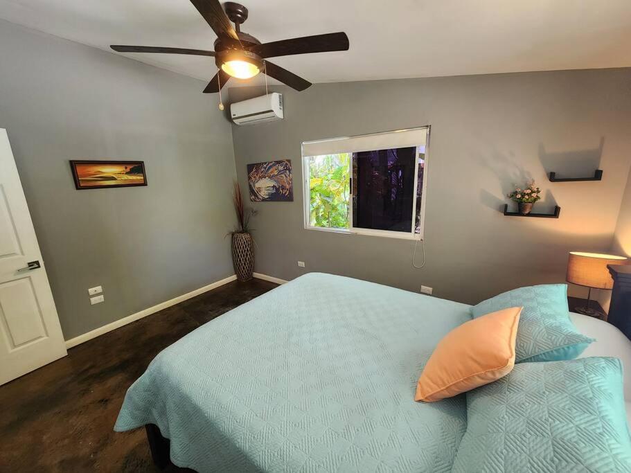 #17A Hermosa Beach Bungalow 1st floor 1 bedroom Apt