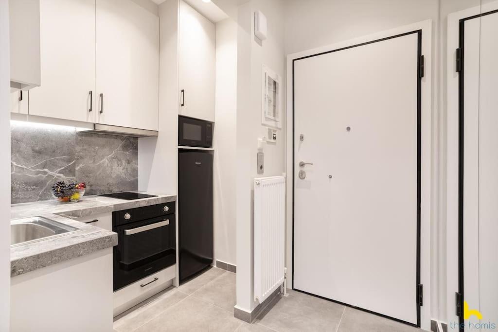 Dream Studio in Plaka near Syntagma & Acropolis! photo 5