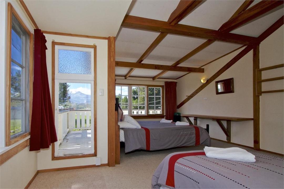 KAHA Lodge