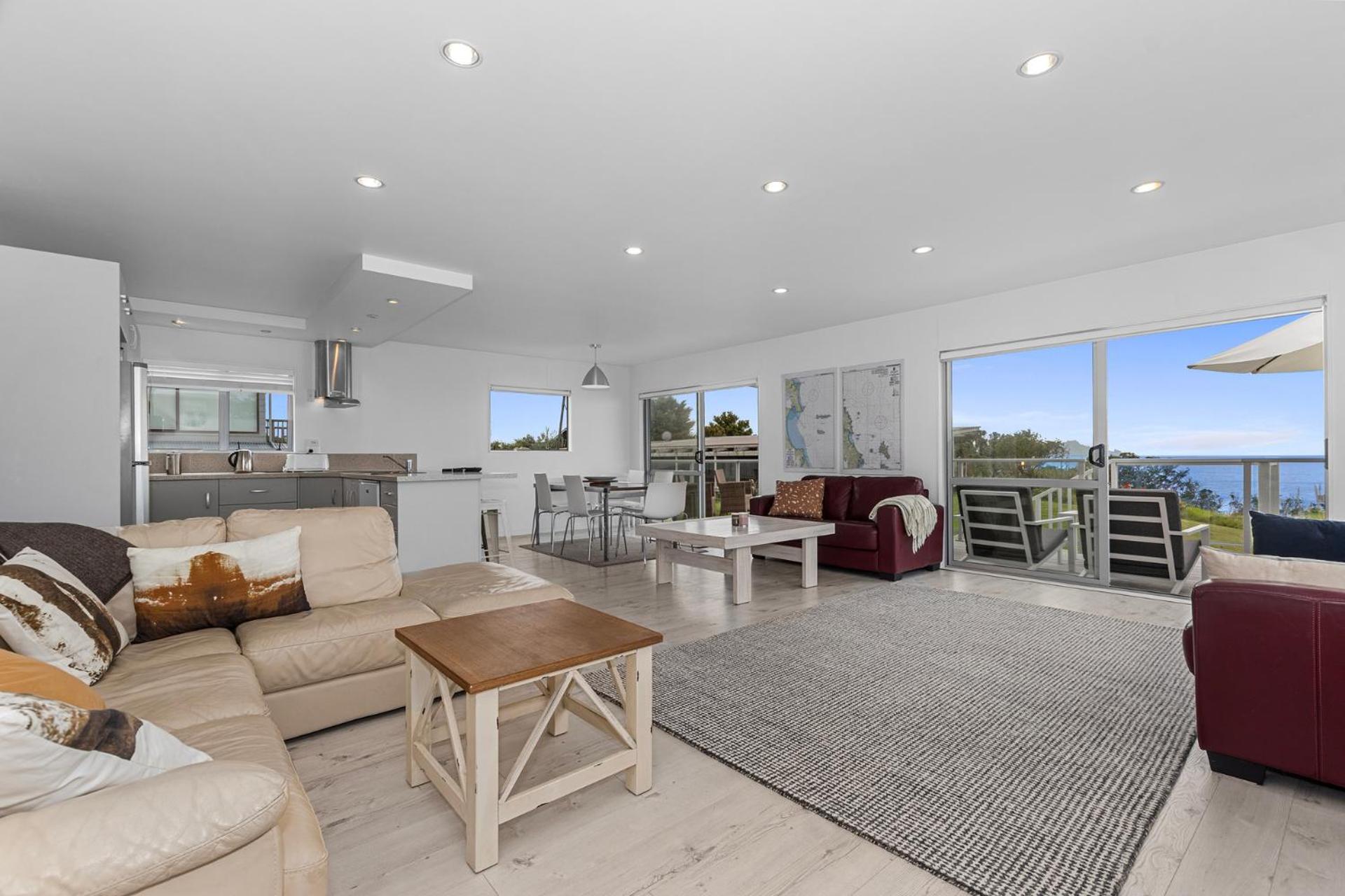 Langs Time - Langs Beach Holiday Home view 3