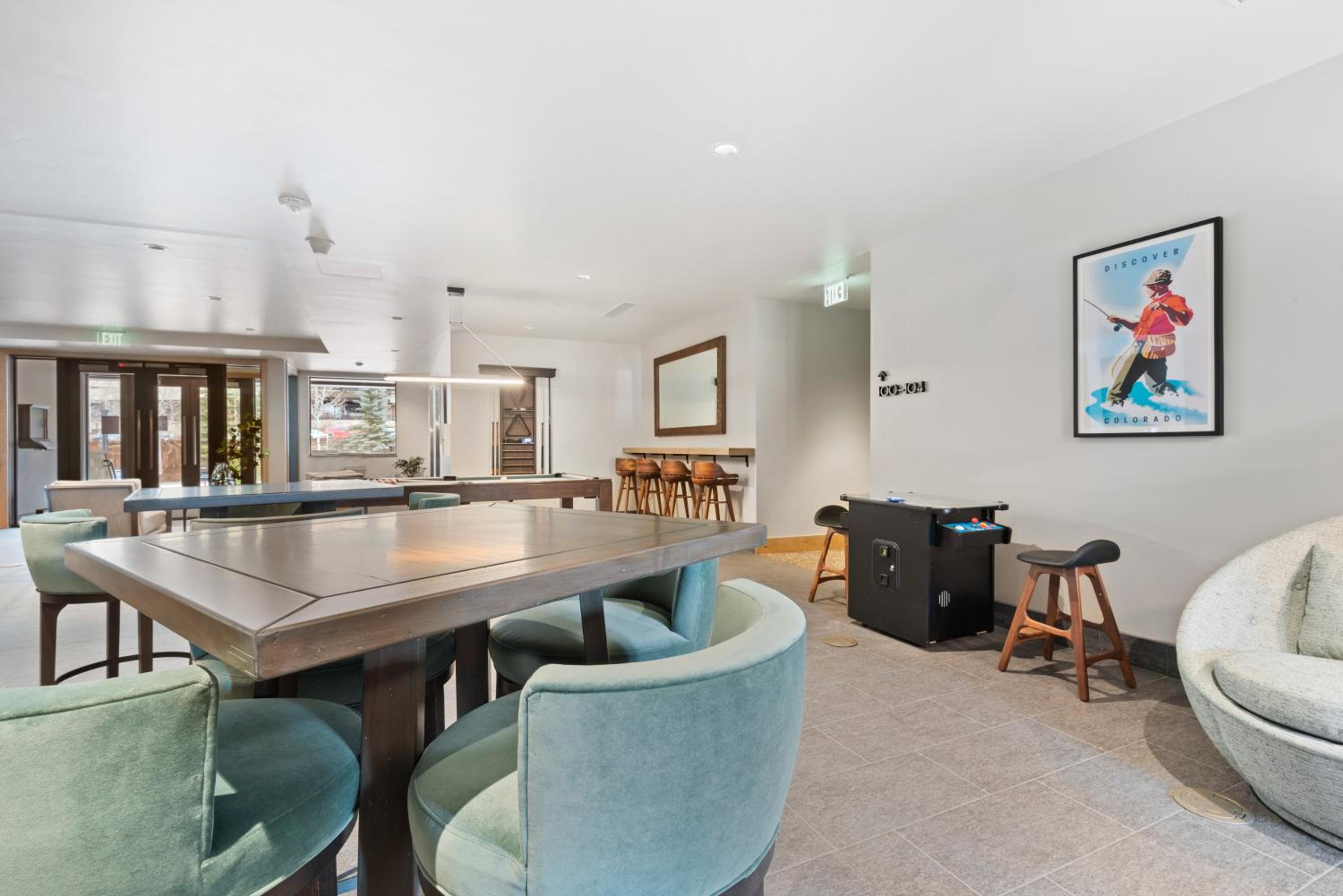 Riverfront Lodge 203 by East West Hospitality - Property Image 9