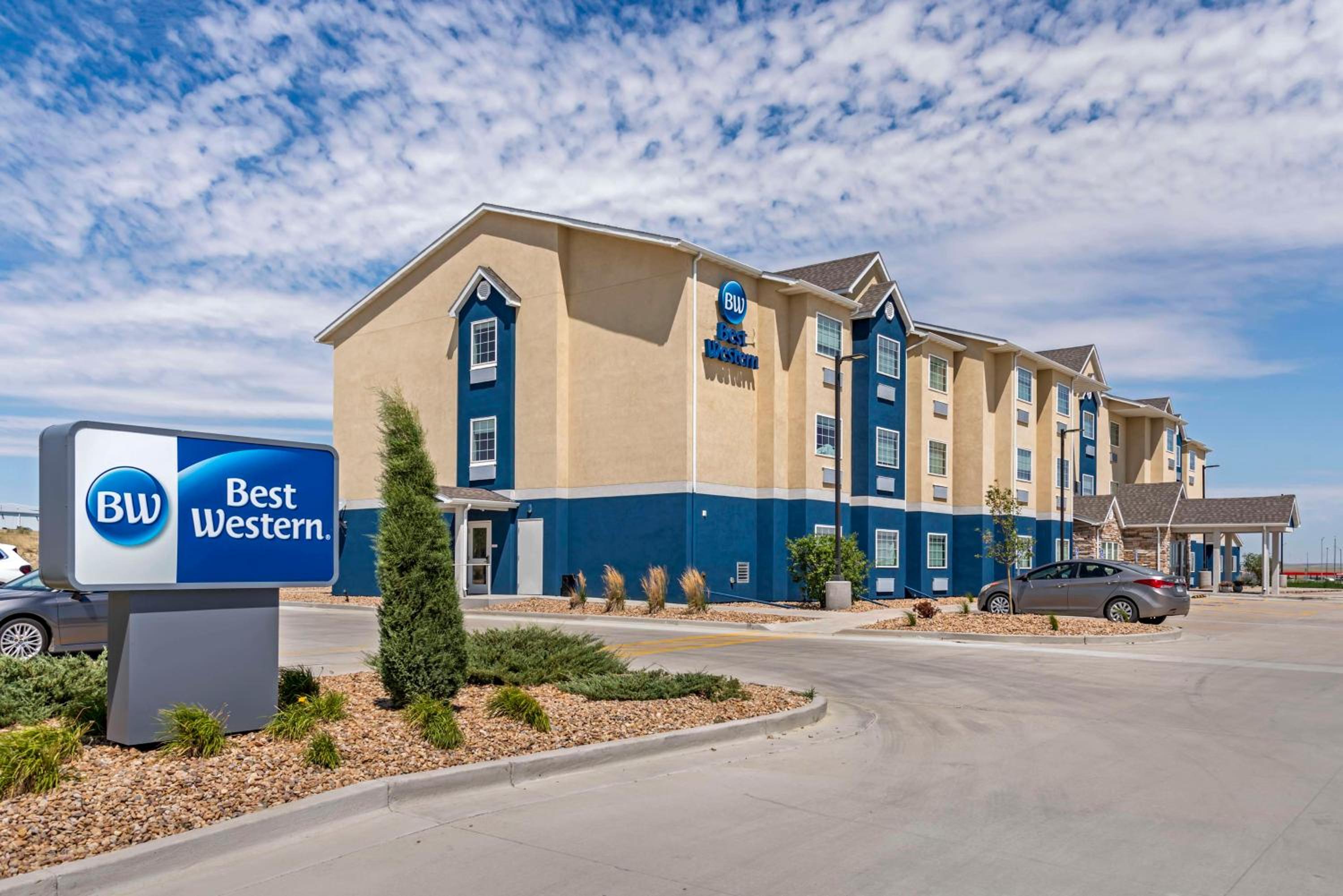 Hotel Best Western Limon - Image 1