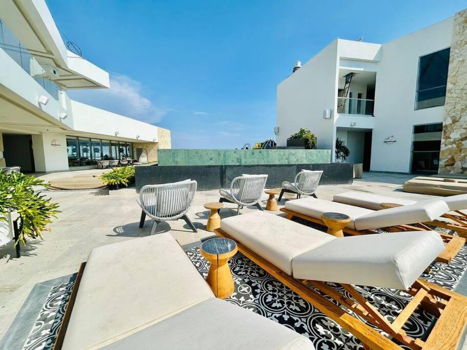 Photo 42