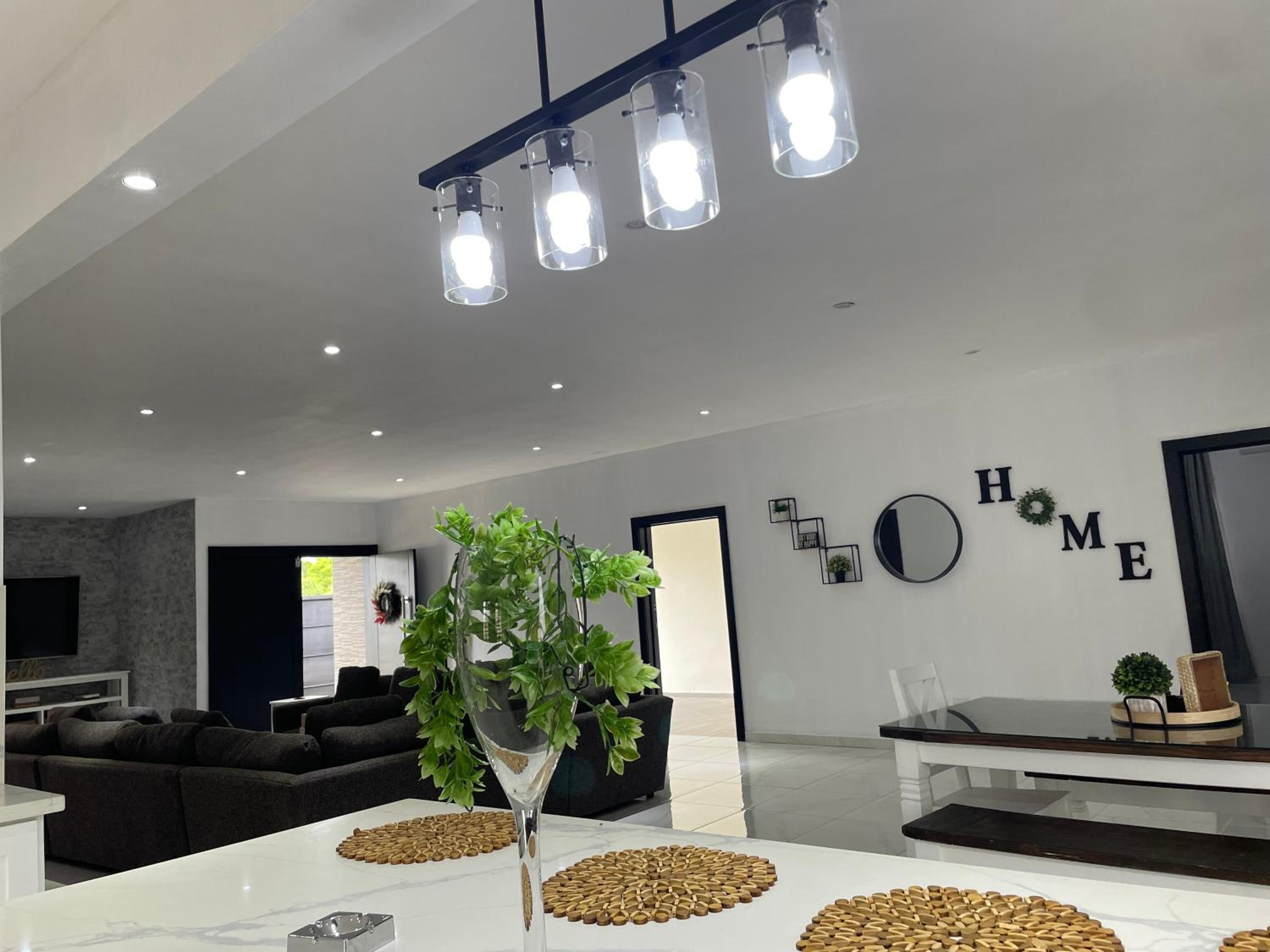 The House Jhonson
