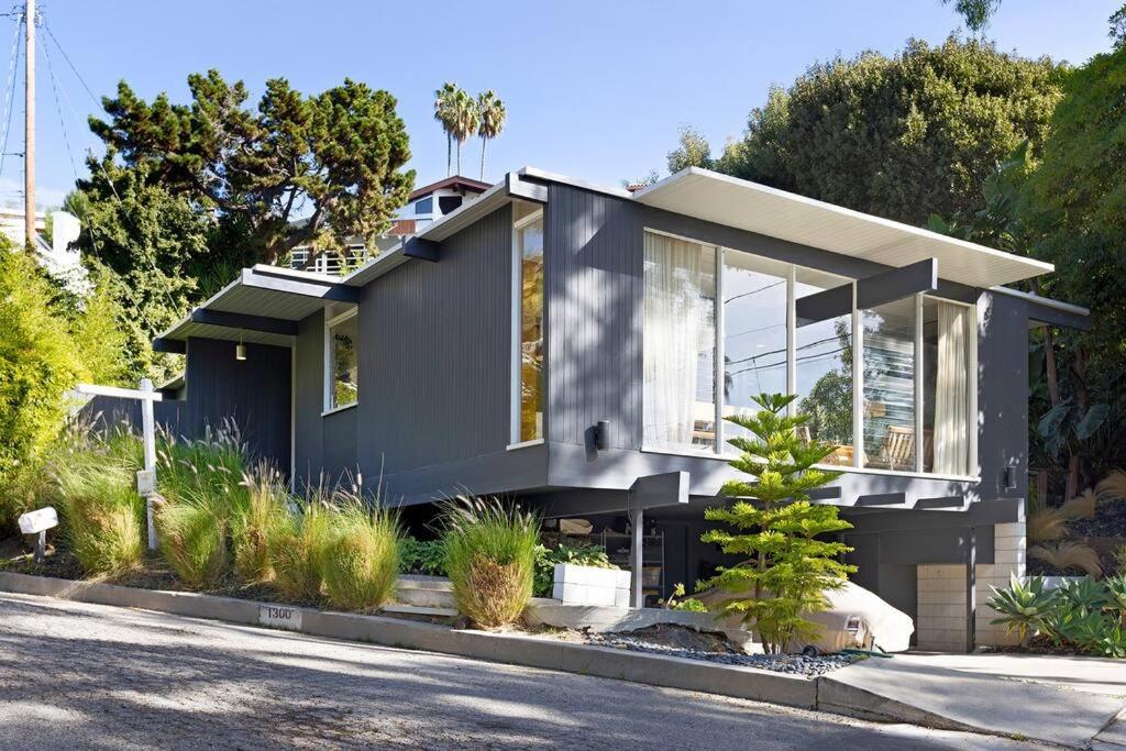 Mid-Century Gem in Pacific Palisades