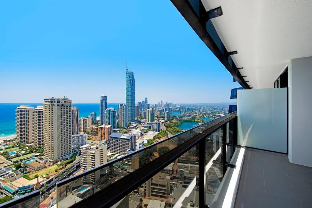 Circle on Cavill Level 33 Ocean Living - Coastal Letting