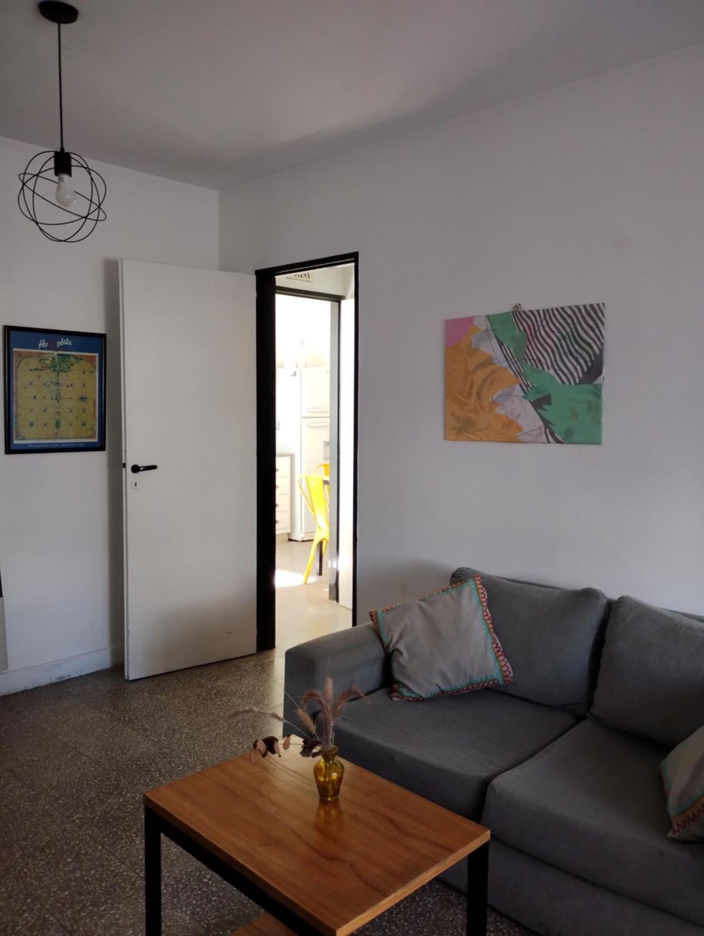 Una casita en la loma