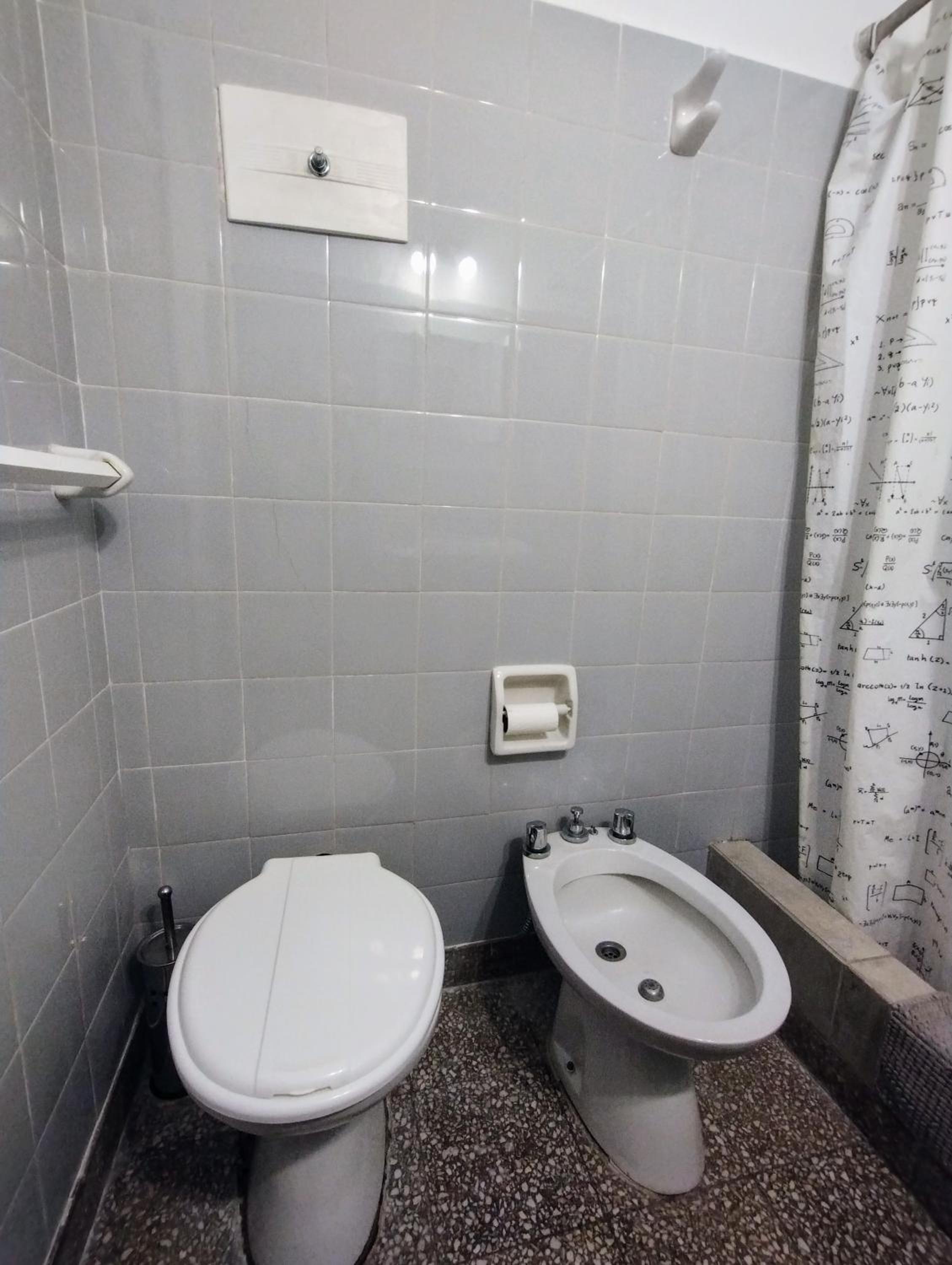 Una casita en la loma