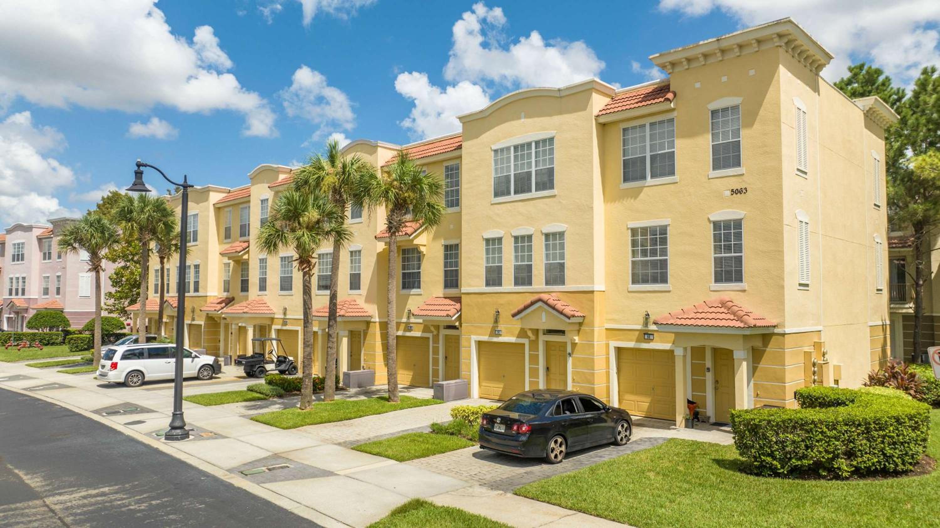 Spacious 3Bed Near Convention Center & Parks
