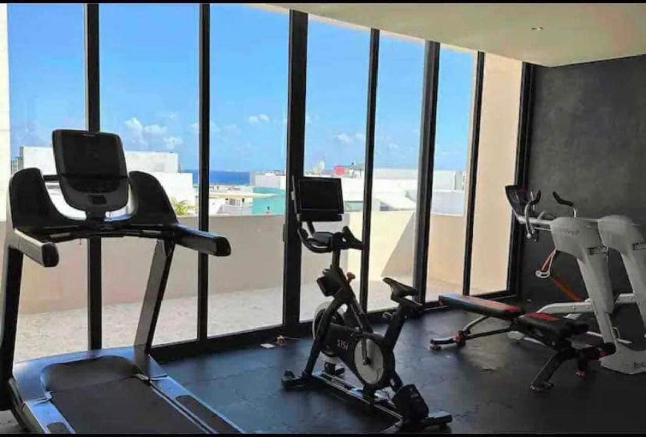 Moderno estudio con vista al mar