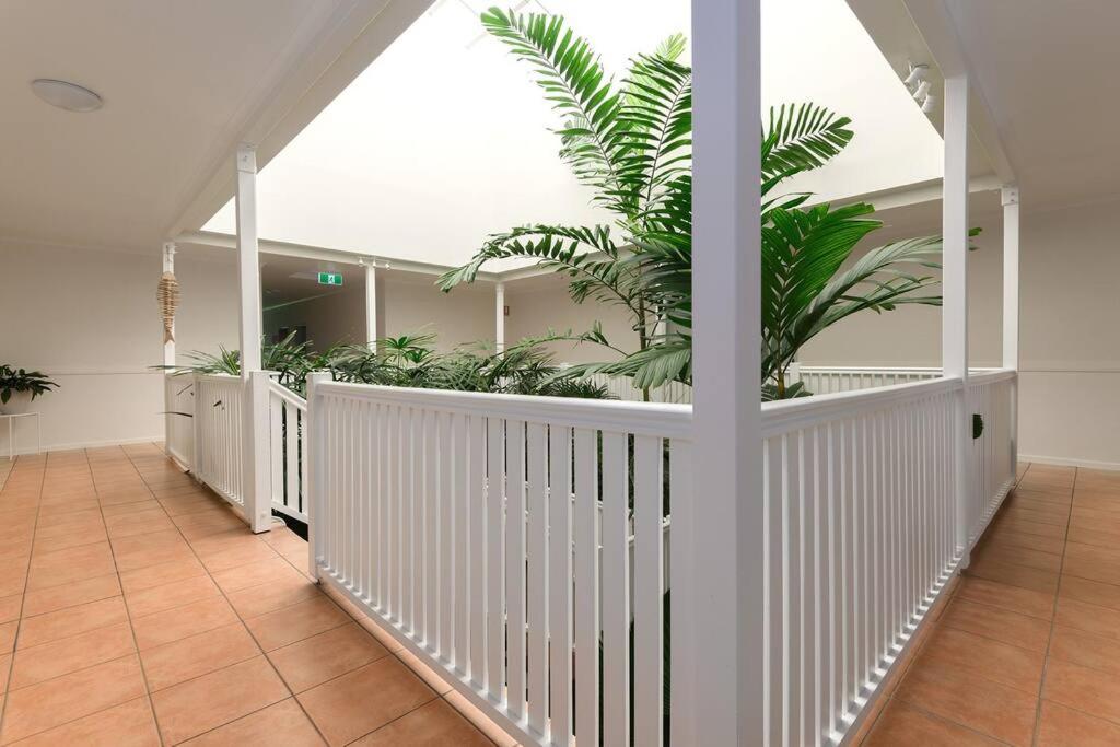 1 Bedroom Apartment Palm Villas #18