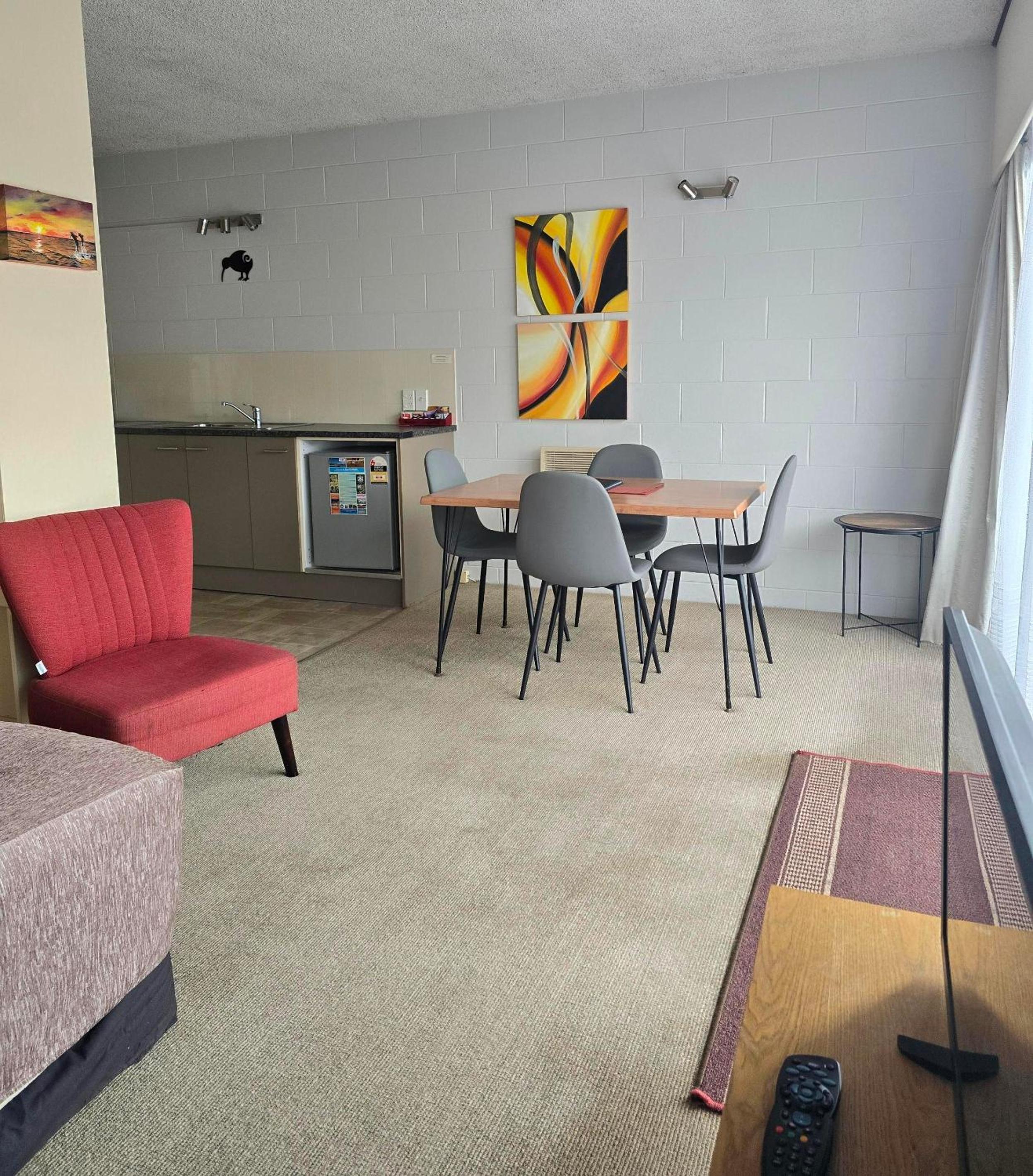 Ala Moana Motel