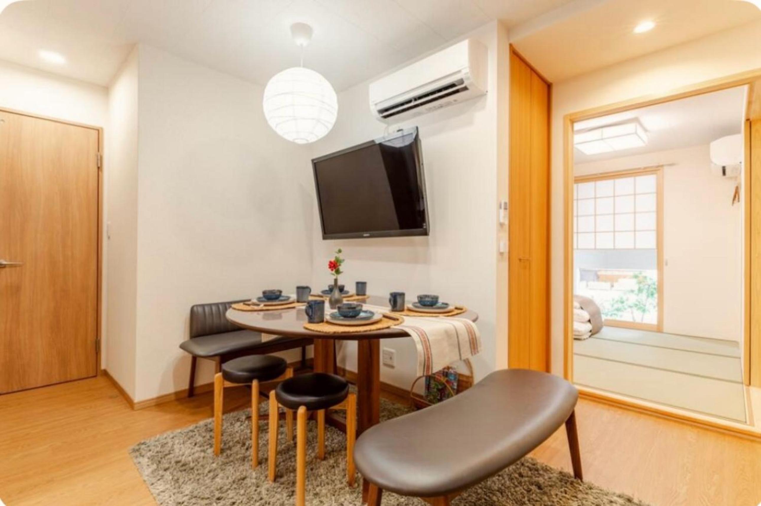 Luxury Japanese Villa, 4min Subway, Near Namba