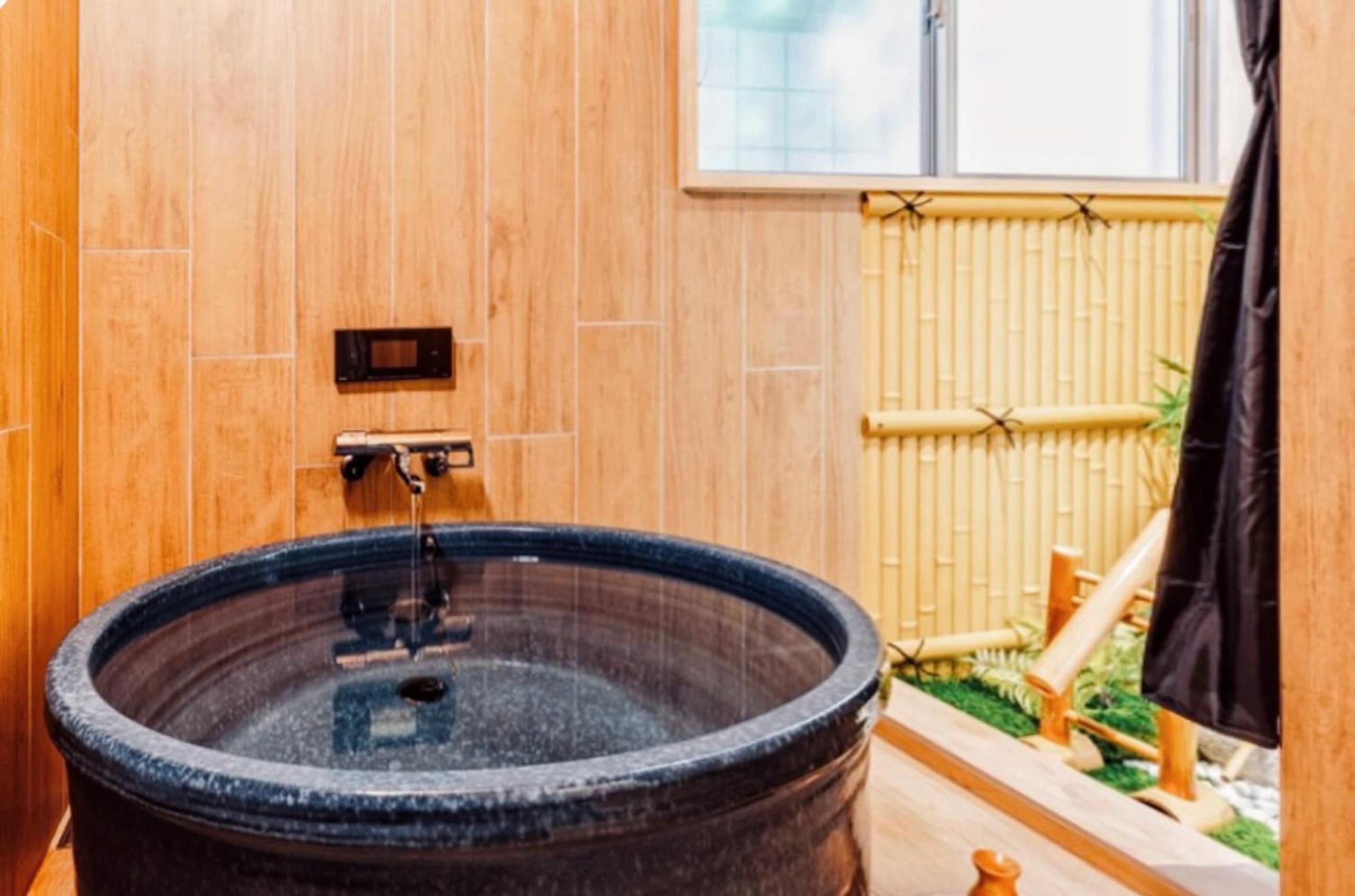 Luxury Japanese Villa, 4min Subway, Near Namba