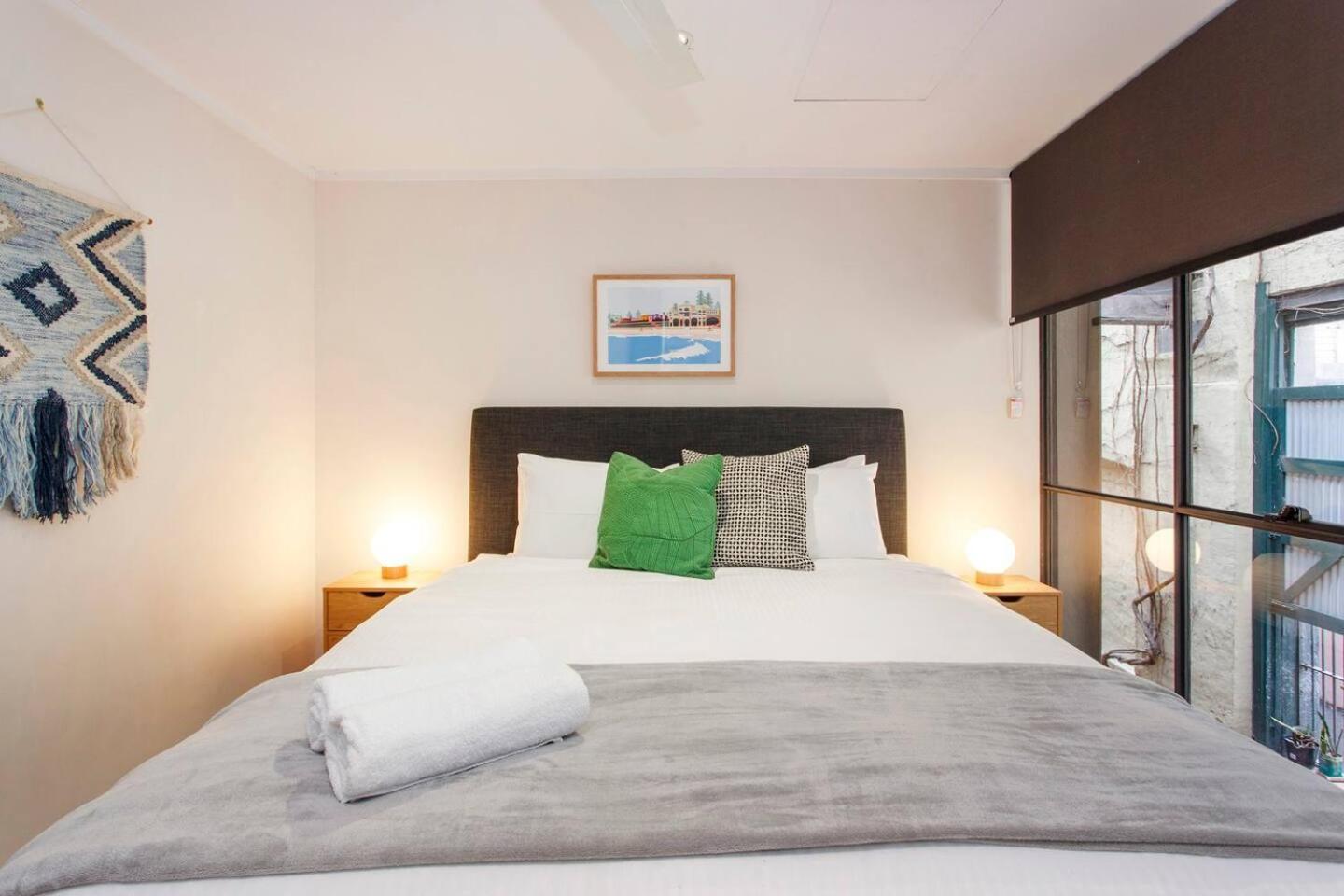 Bathers Beach Loft Rooftop Views