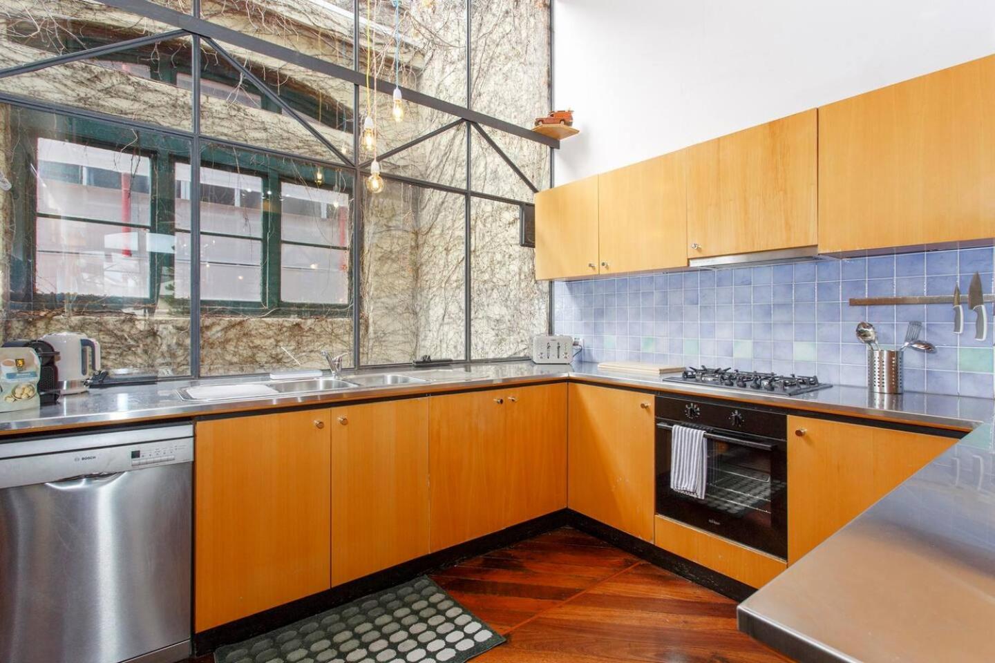 Bathers Beach Loft Rooftop Views