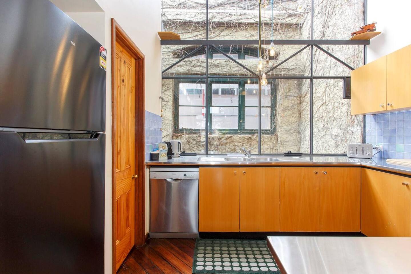 Bathers Beach Loft Rooftop Views