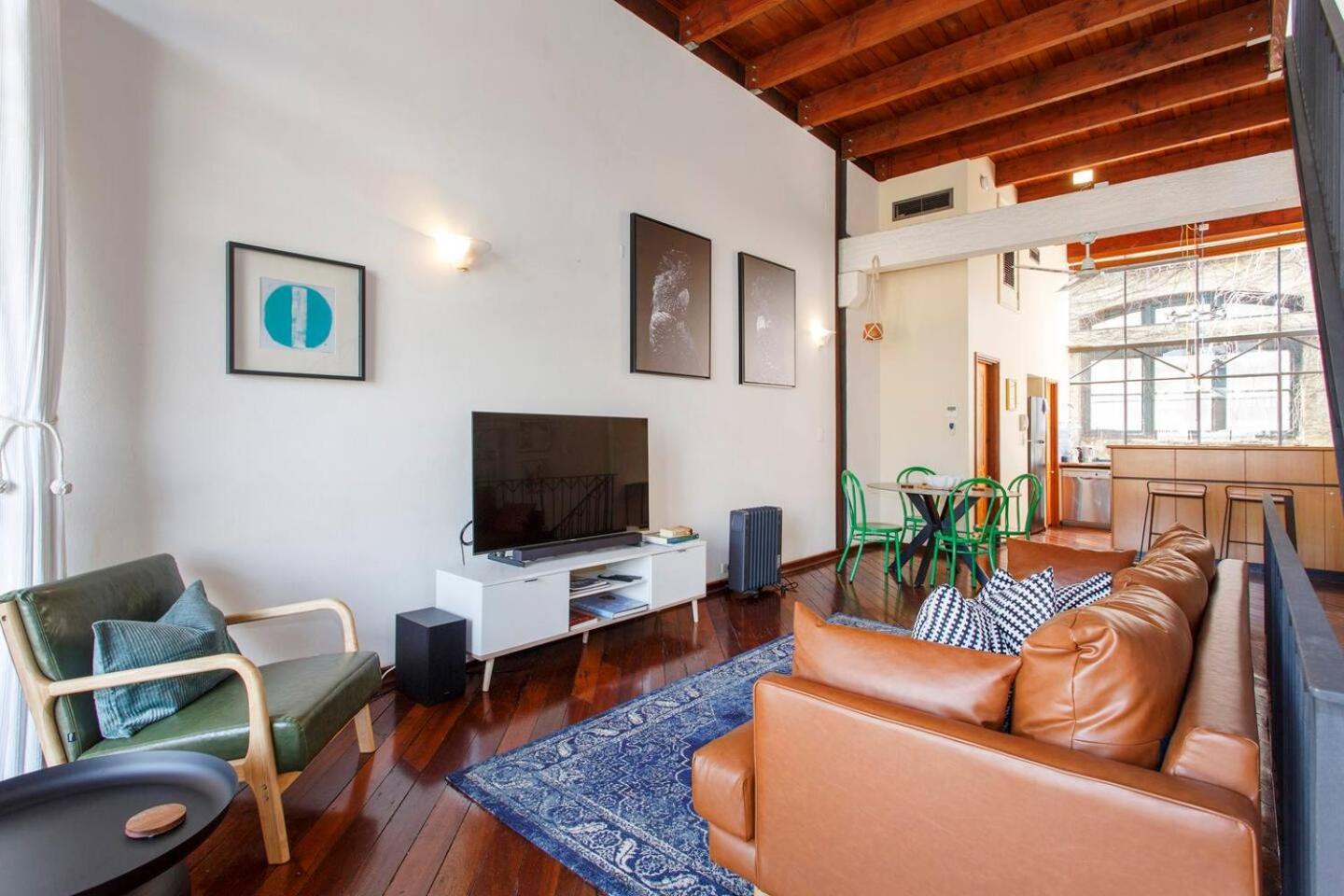 Bathers Beach Loft Rooftop Views