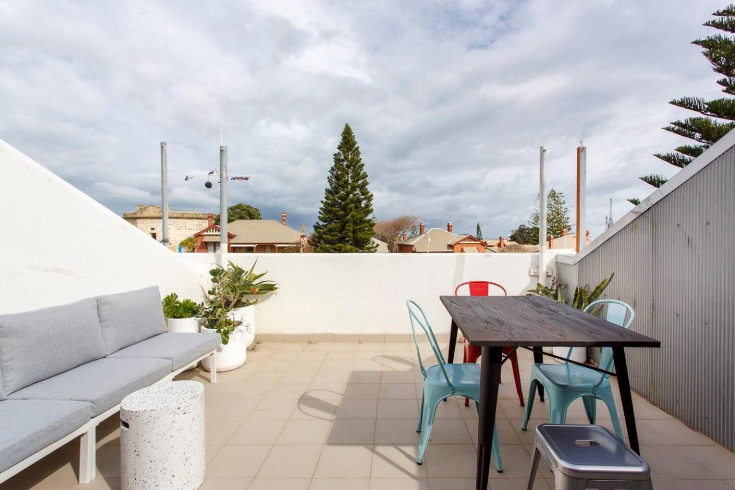 Bathers Beach Loft Rooftop Views