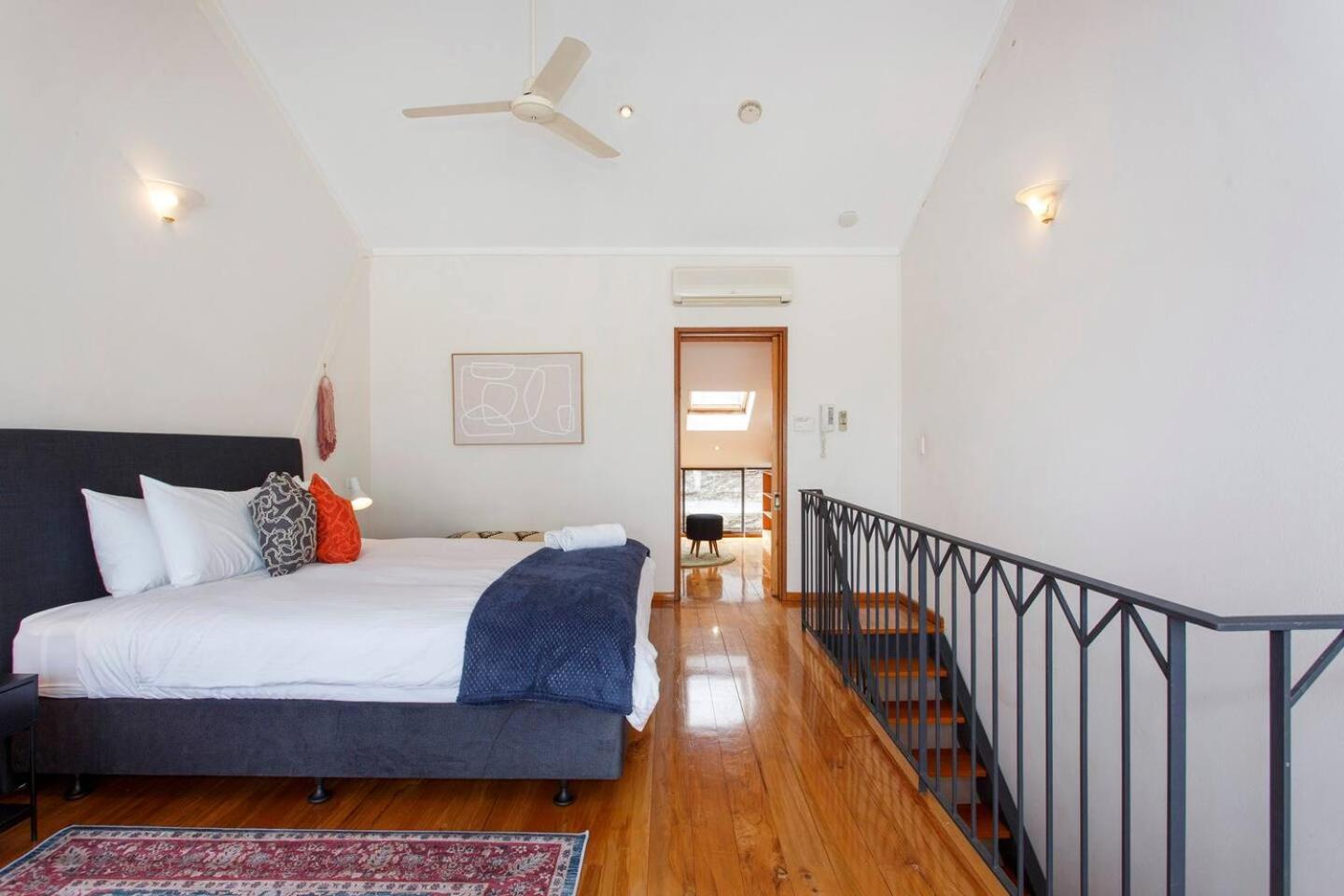 Bathers Beach Loft Rooftop Views
