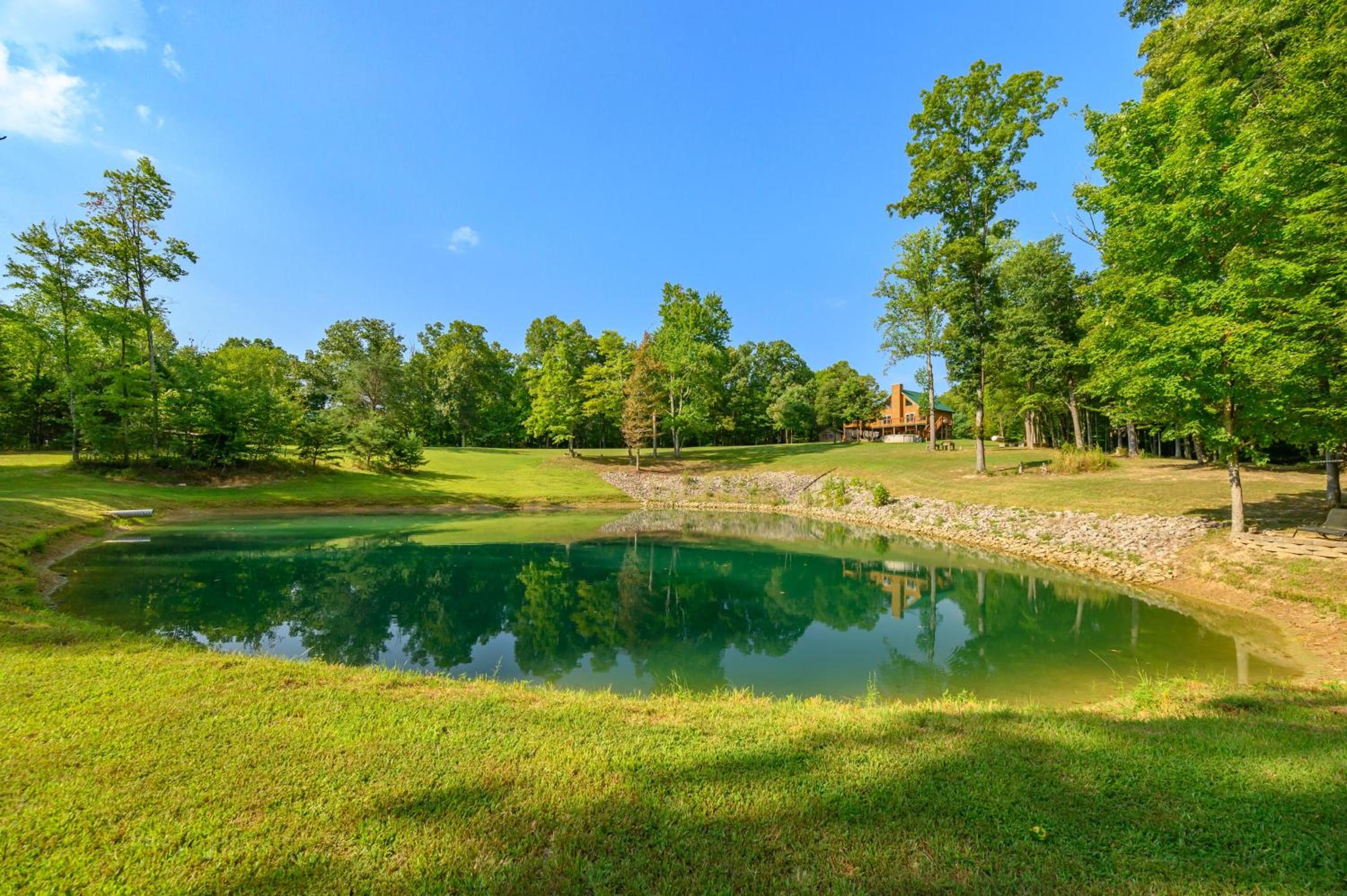 9 Oaks Log Cabin Of Brown County - Property Image 13