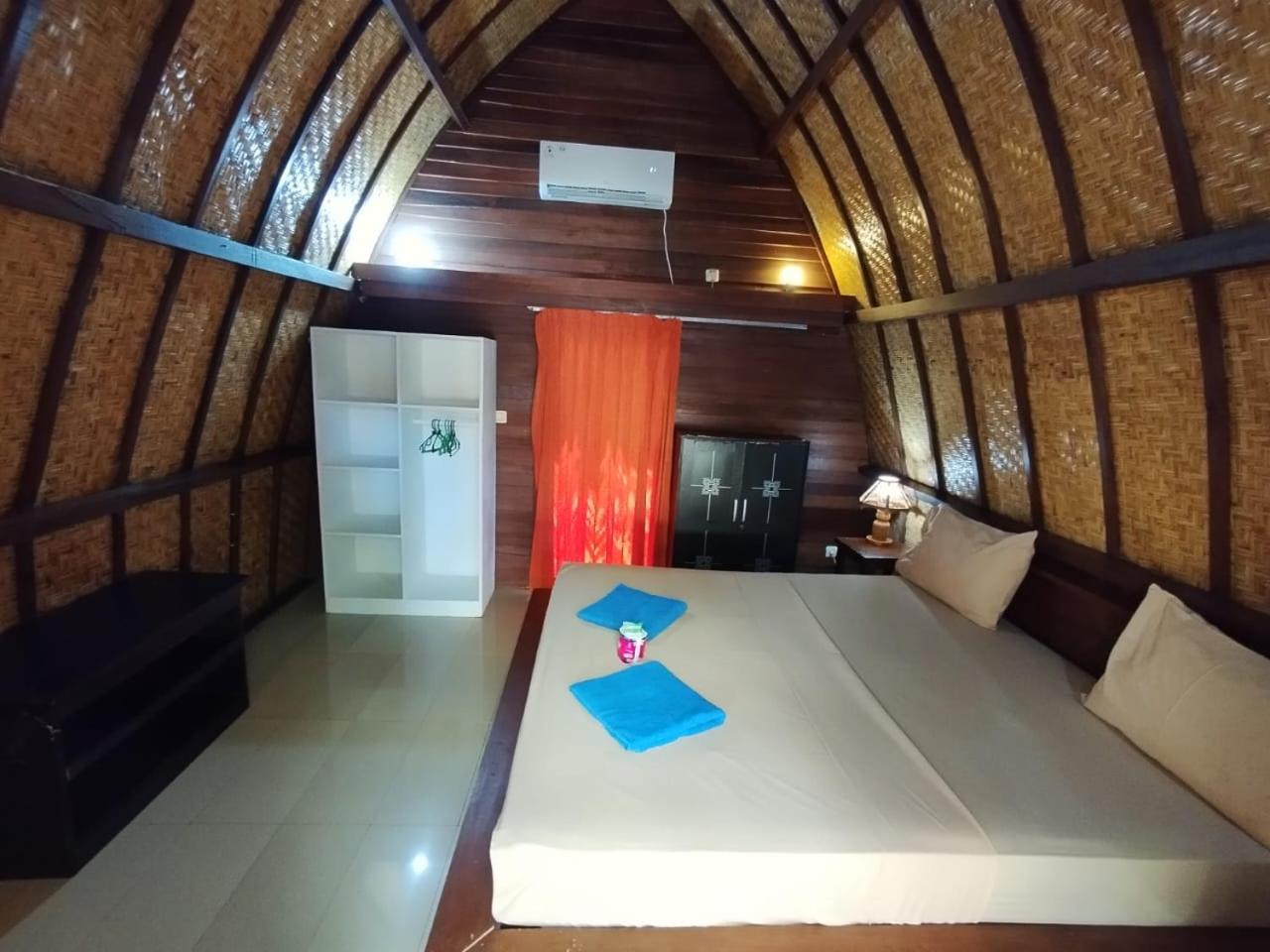 Kelapa Gading Bungalows view 2