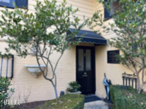Leura's Magical Manderley