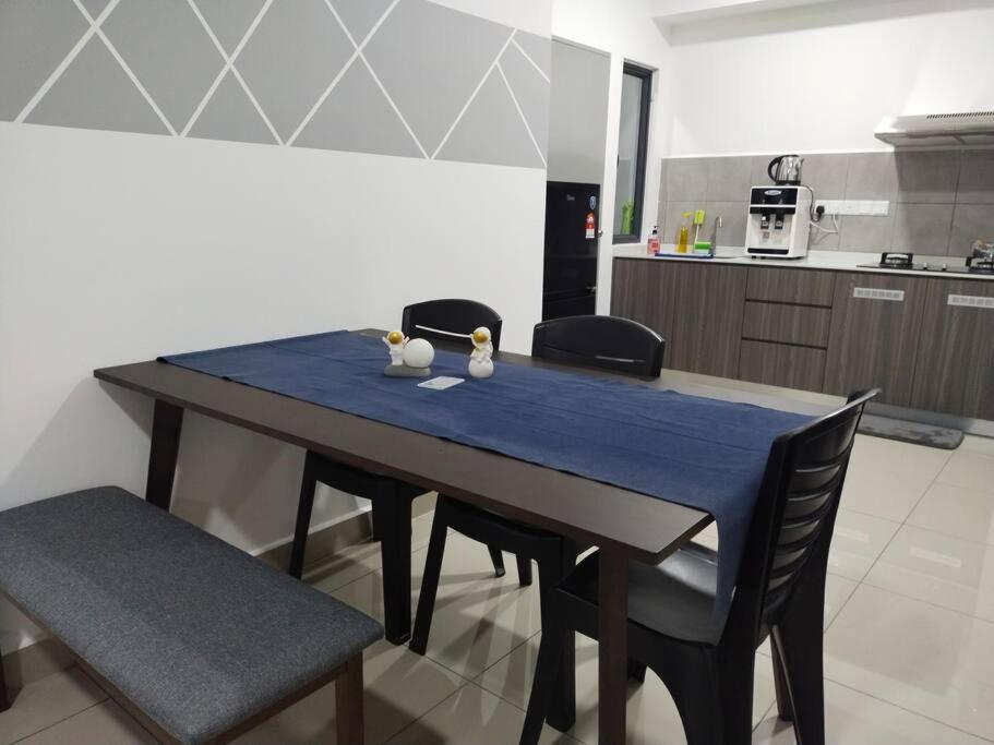 M Vertica 6Pax 3Bedroom Cheras
