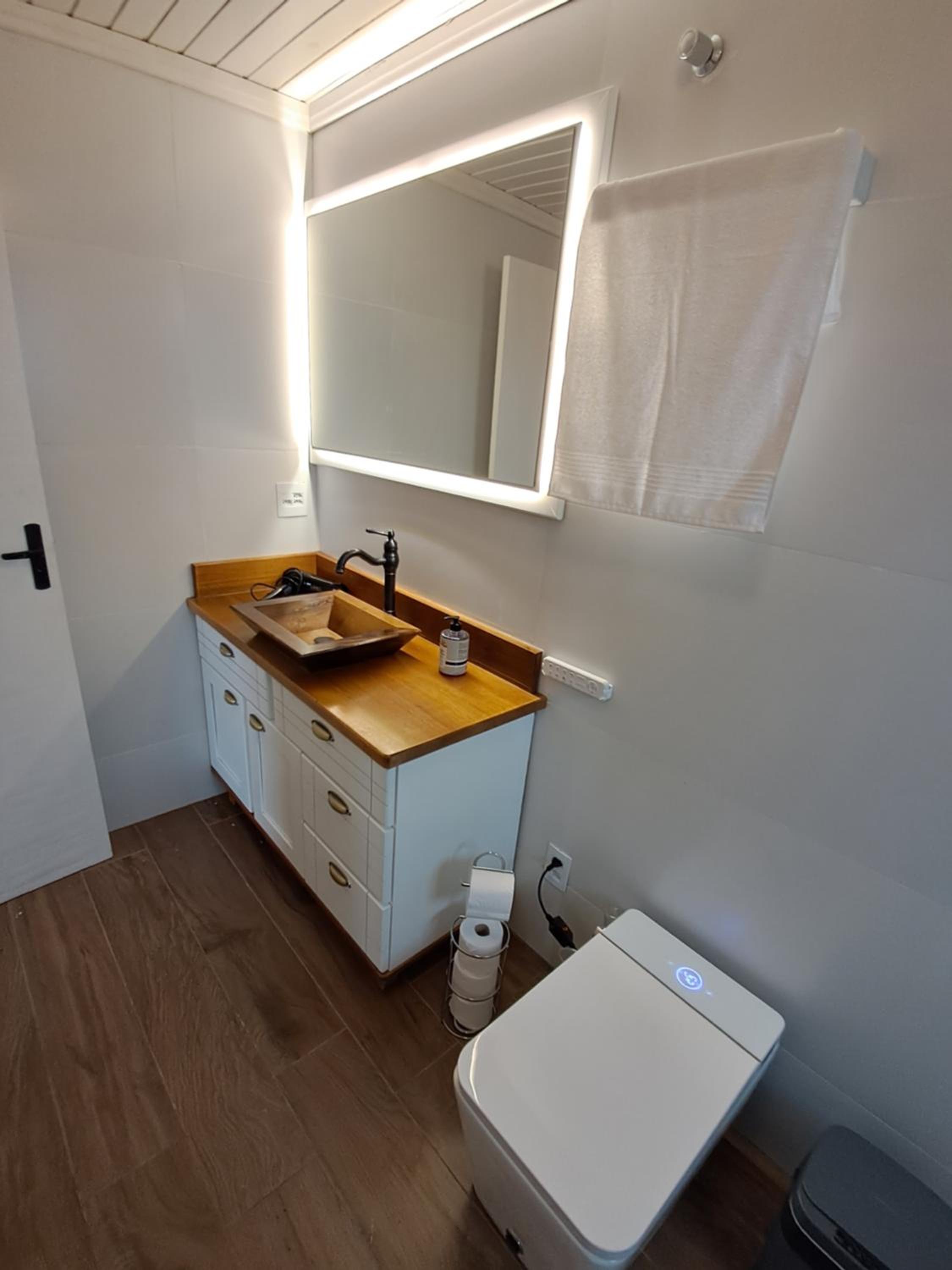 Cabana com Banheira Hidromassagem e Piso Aquecido