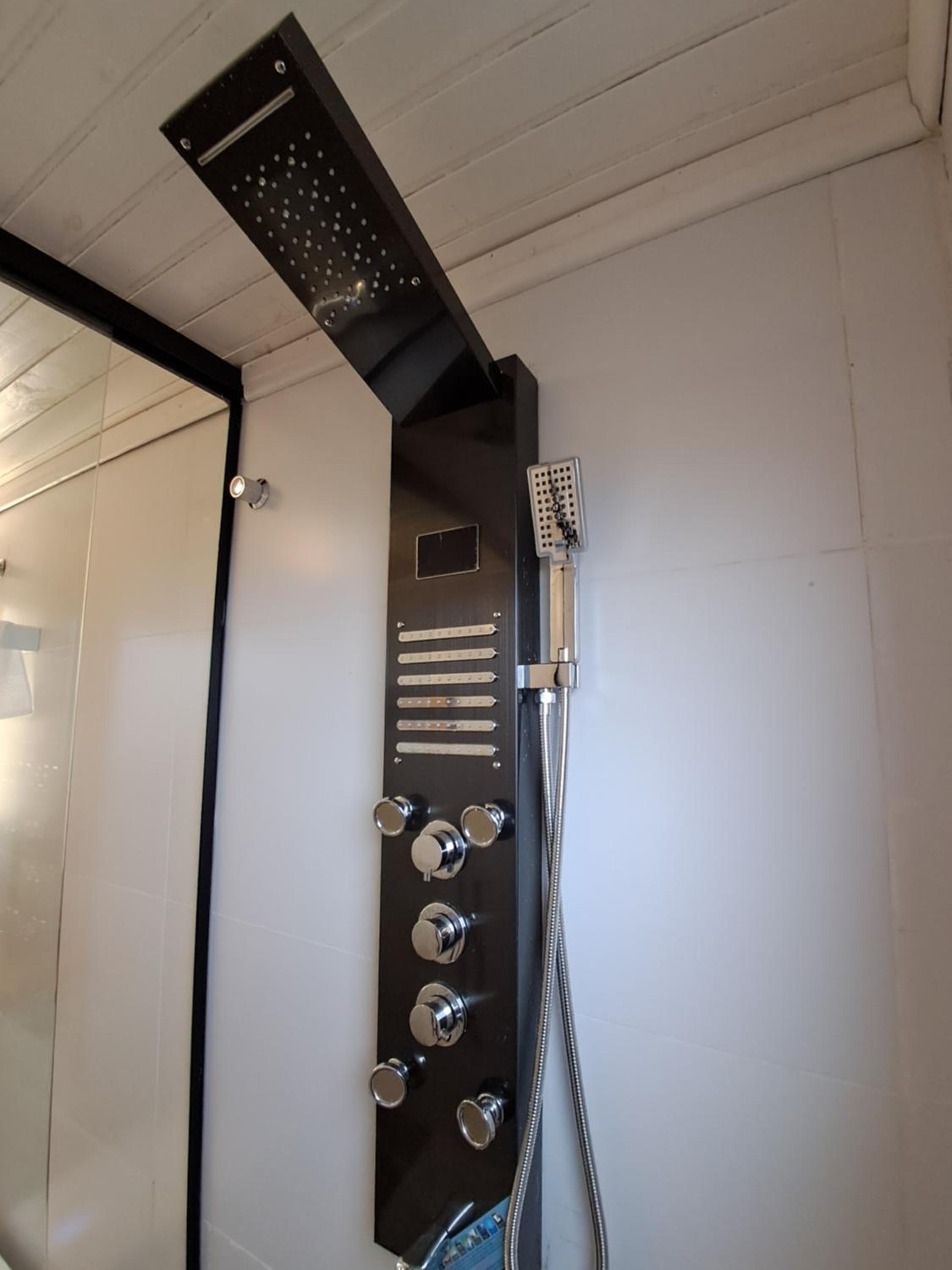 Cabana com Banheira Hidromassagem e Piso Aquecido