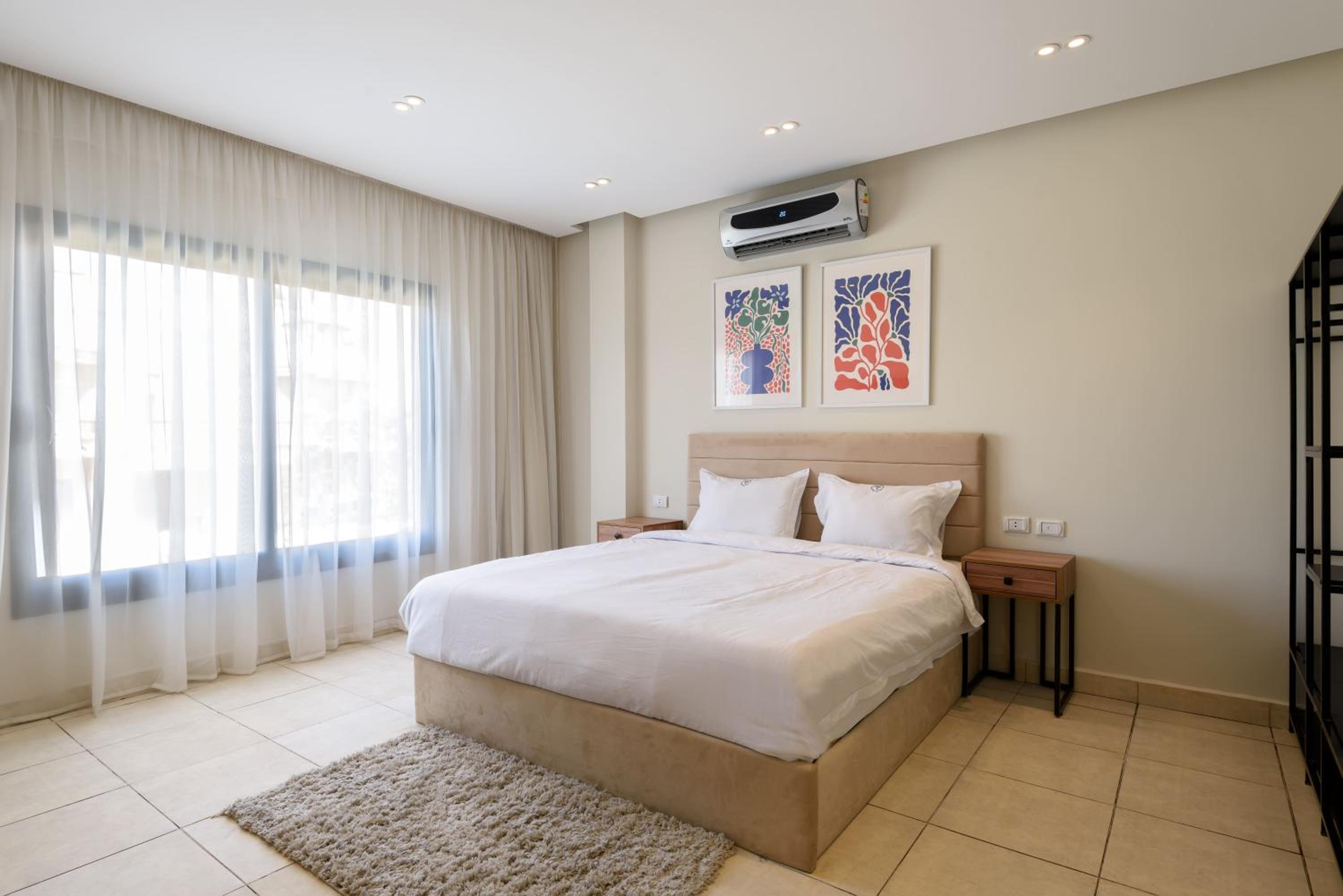 Golden 4BR Villas by Travelholic