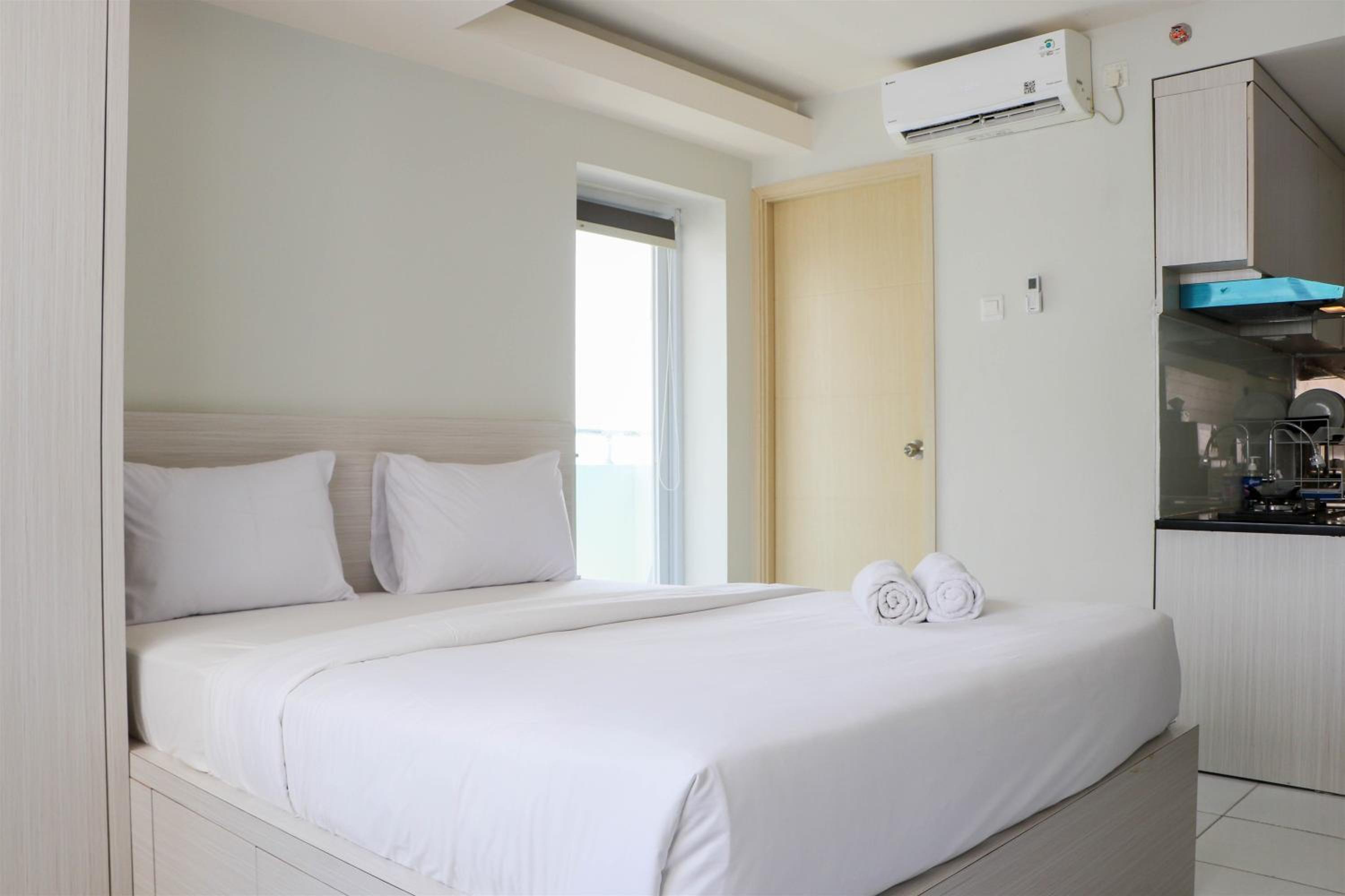 Best Deal and Cozy Studio Amethyst Apartment By Travelio view 4