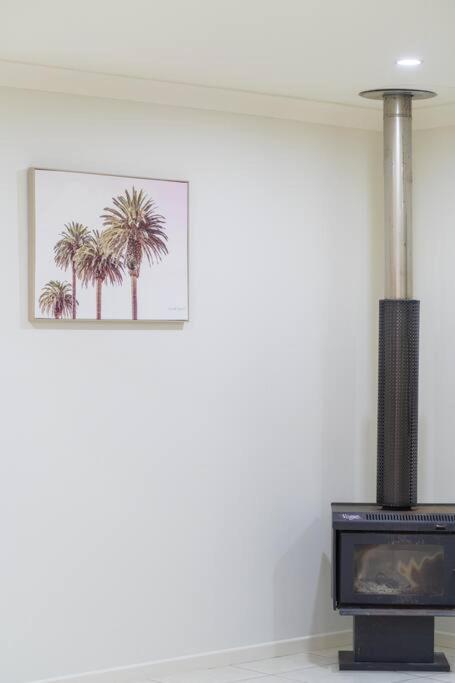 Bright Sunnybank Getaway - 4BR 2BA